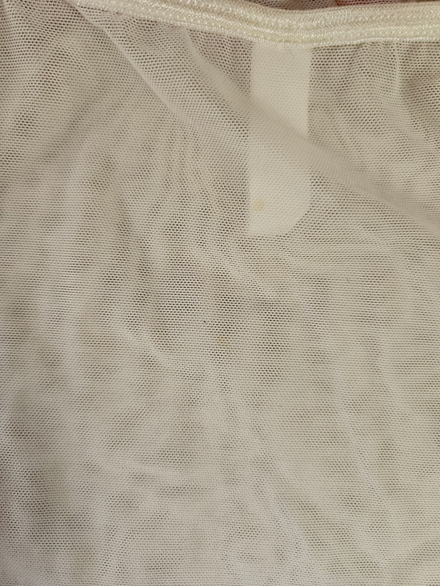 Débardeur en voile et dentelle