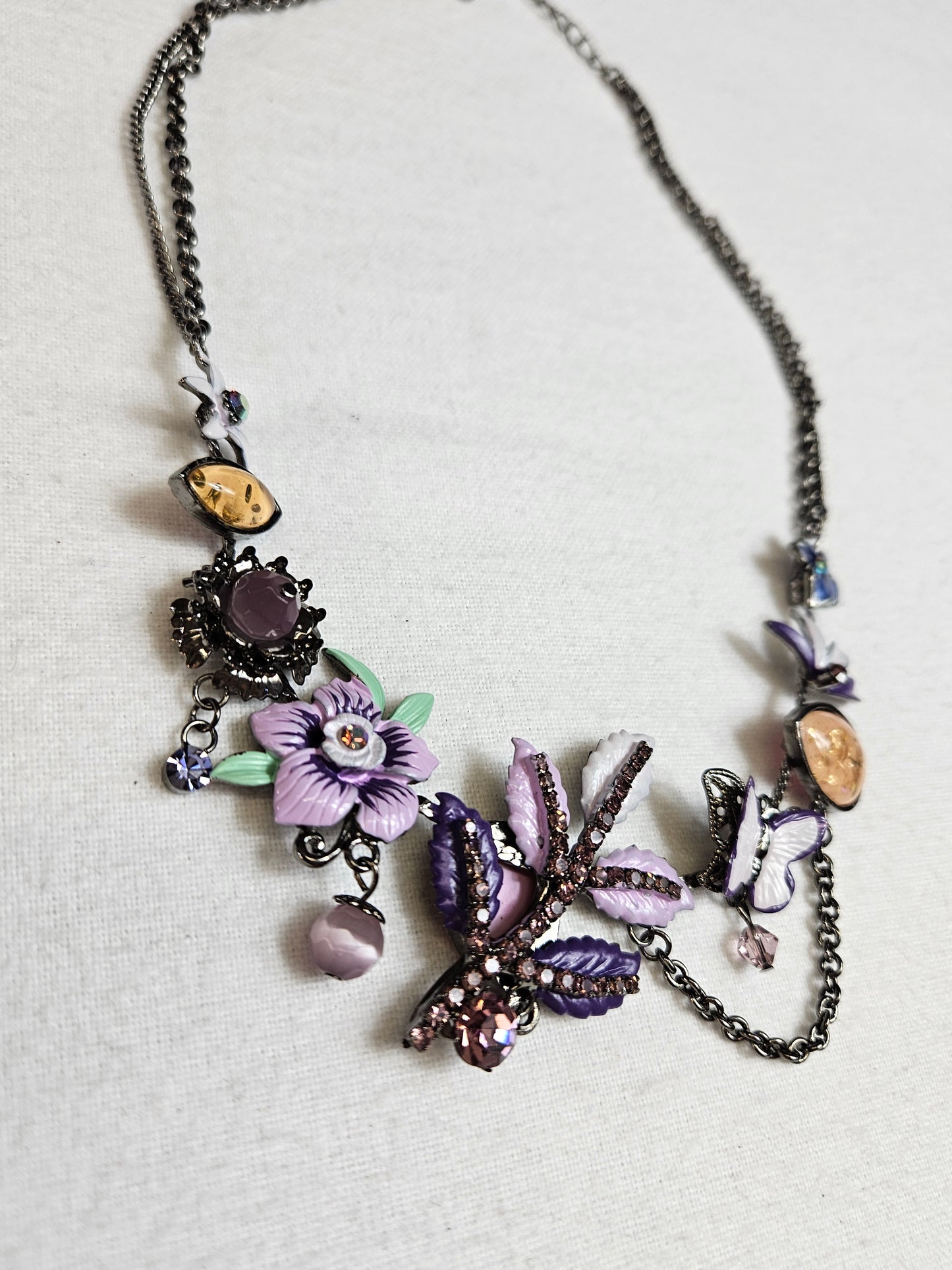 Floral charm necklace