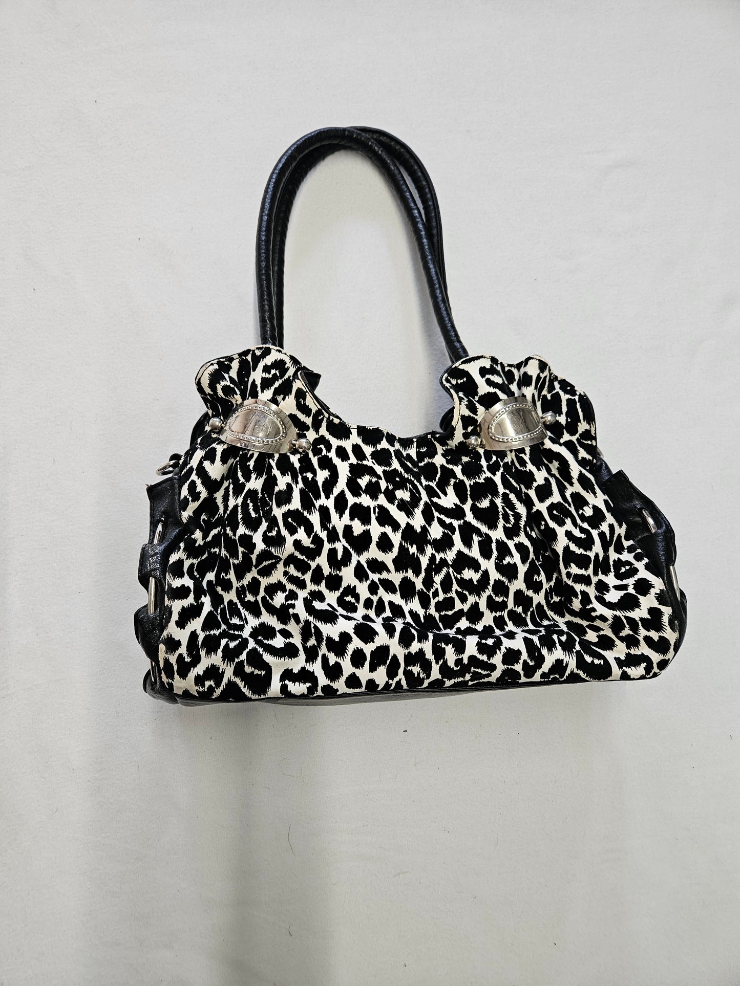 Sac à main motif léopard