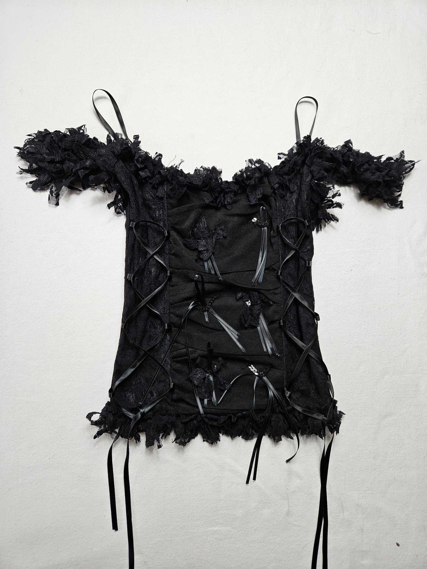 Haut esprit corset voile, dentelle et rubans