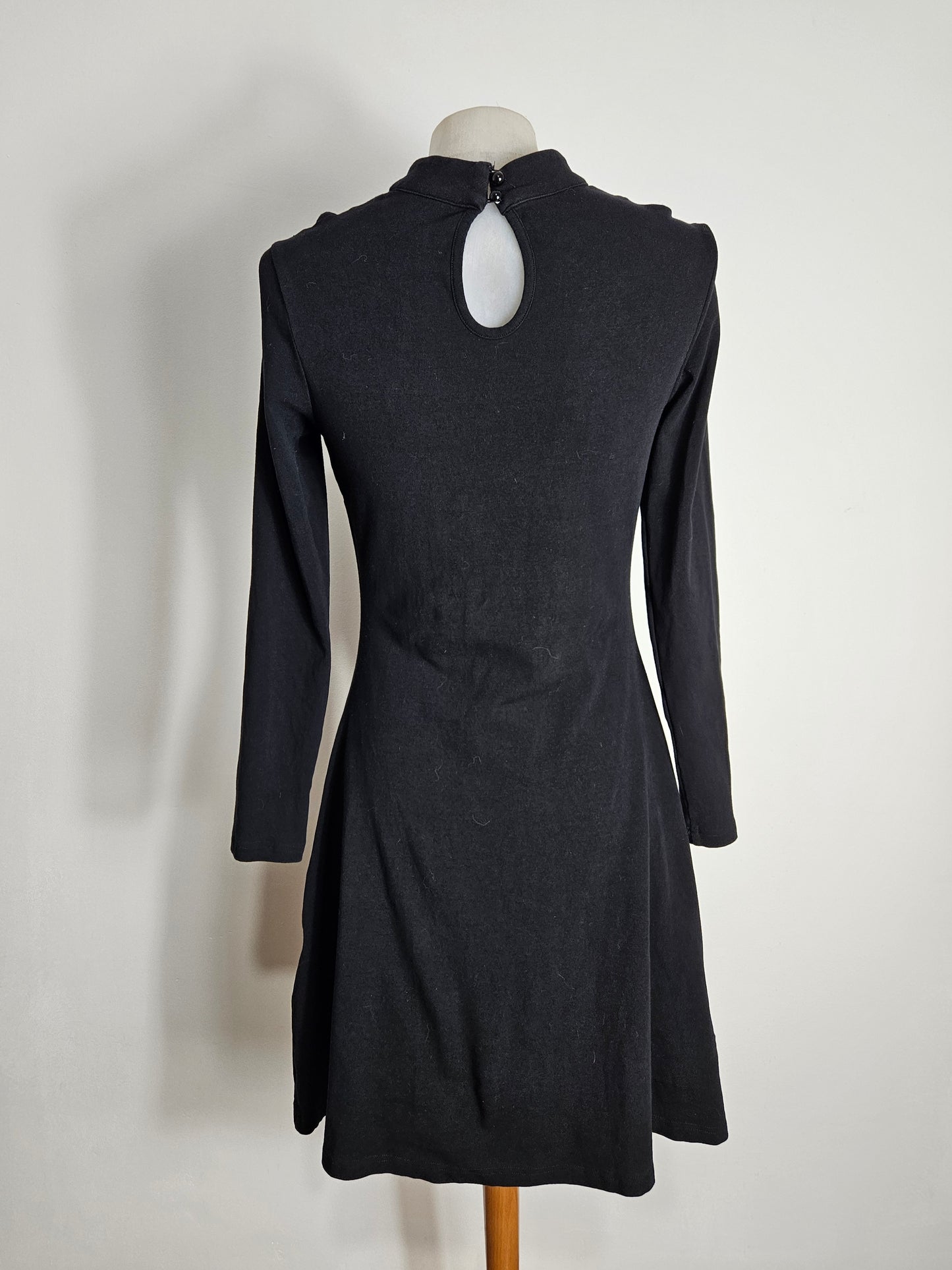 Robe Dark in Love à découpe