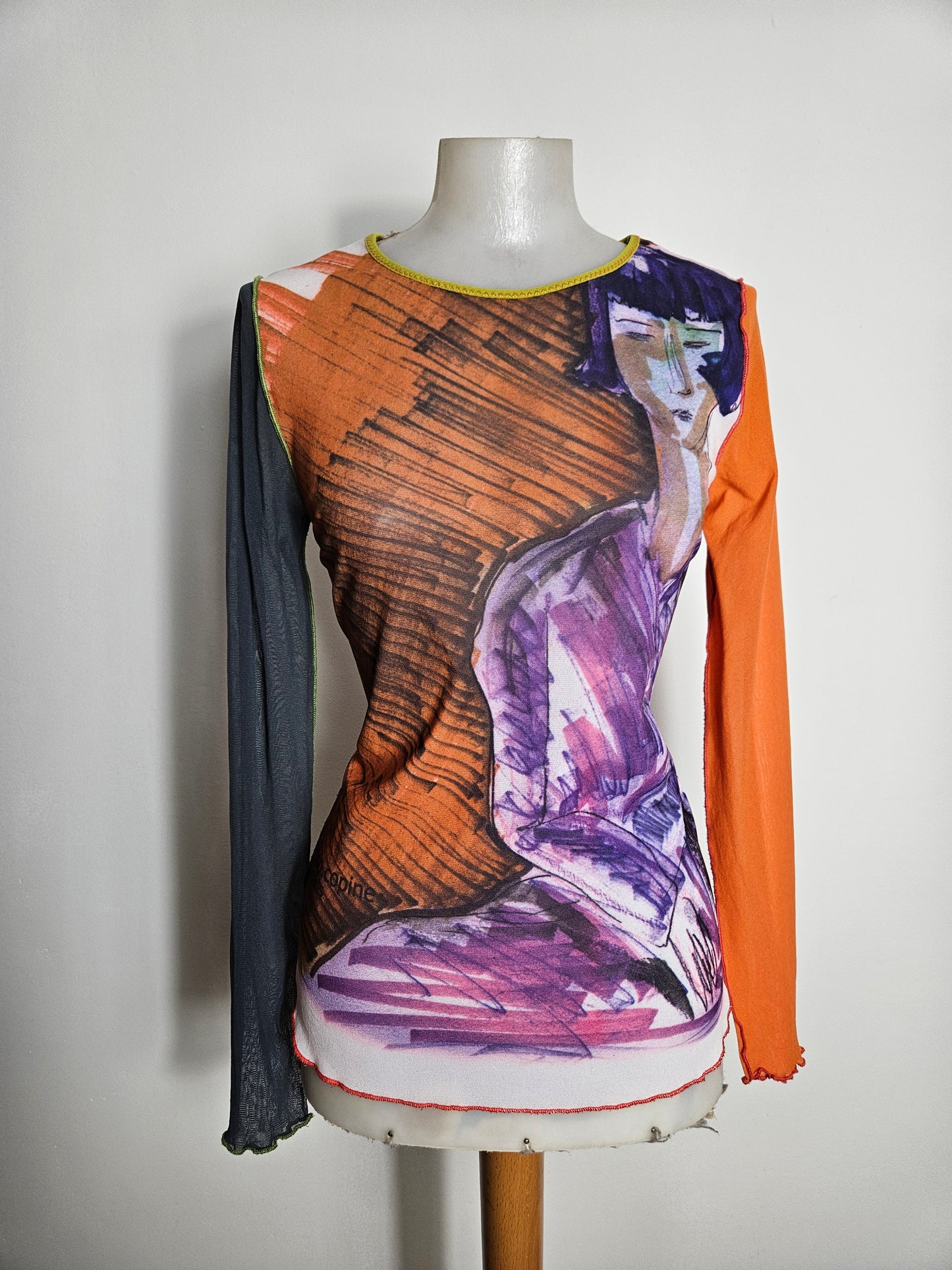 Haut en voile motif personnage Cop Copine