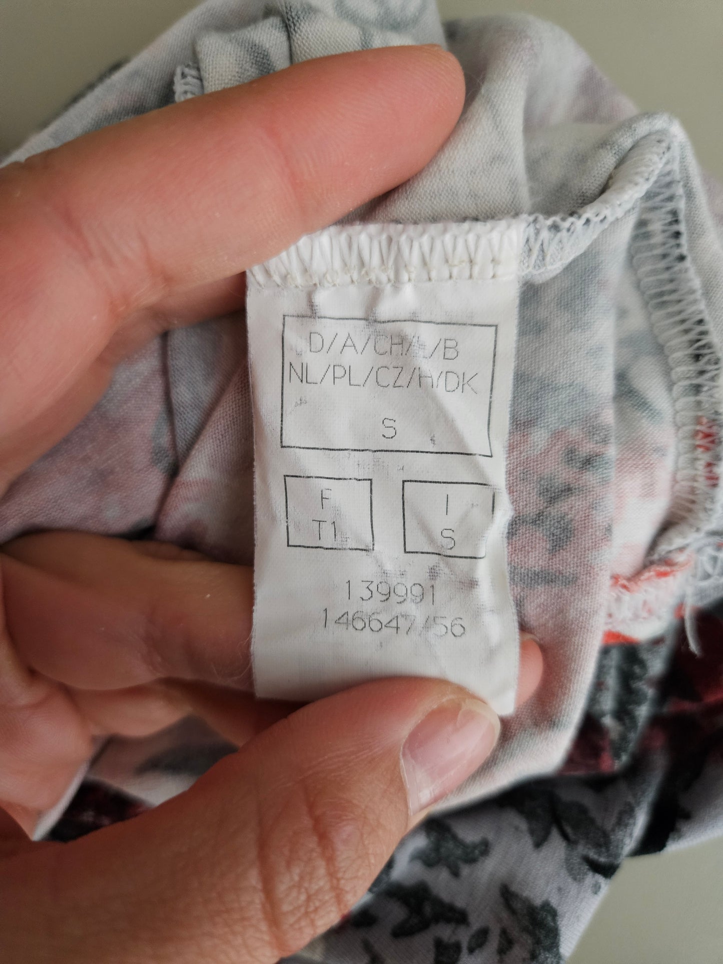 Haut moulant à imprimés