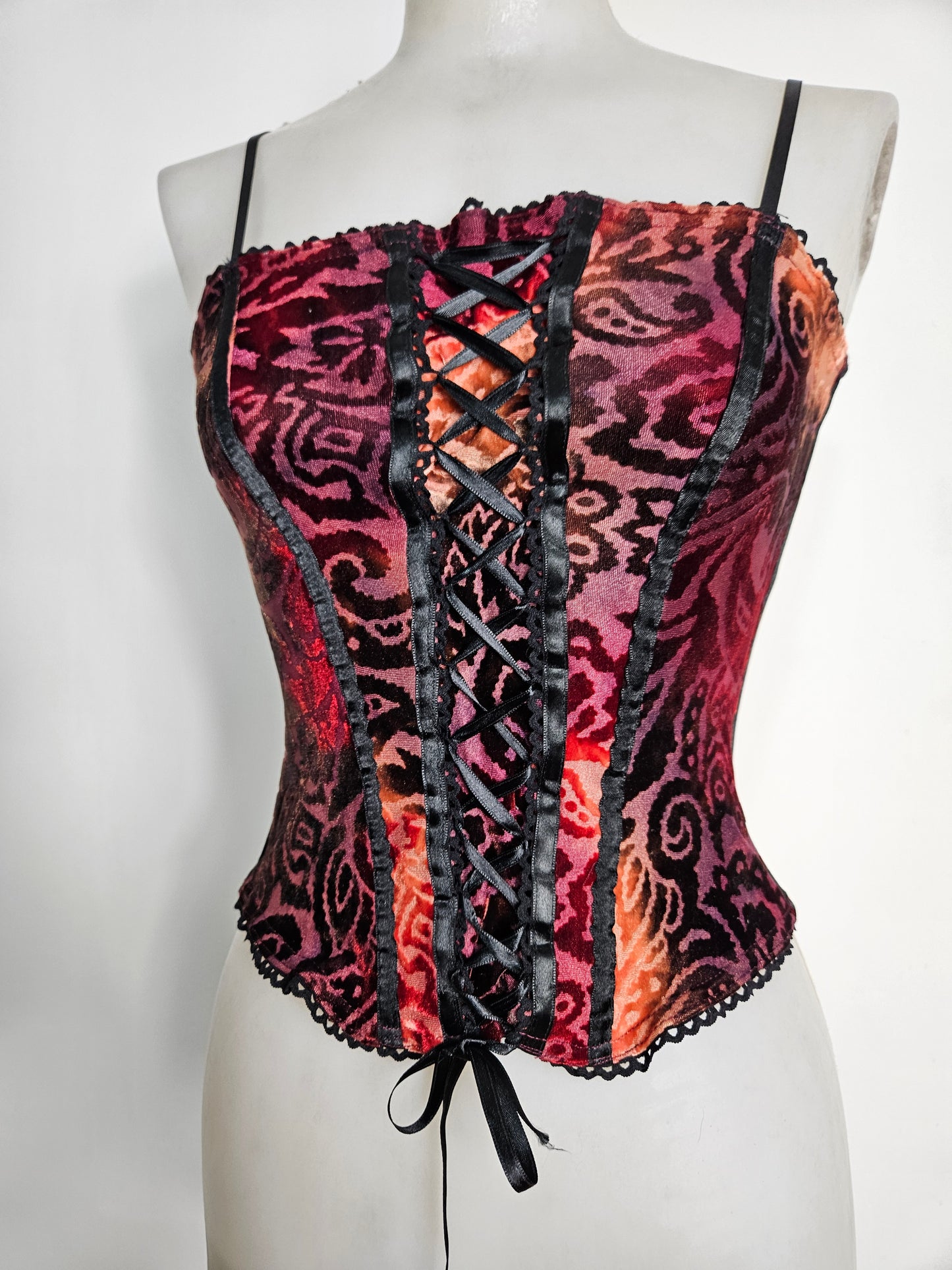 Haut esprit corset motif velours ras