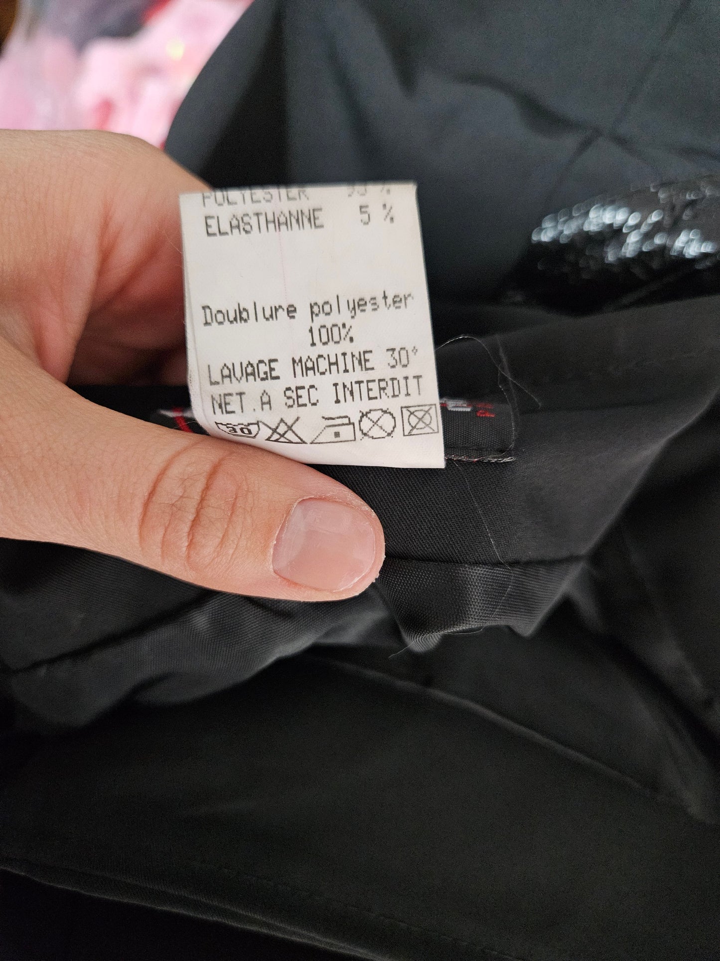 Jupe noire à sangle