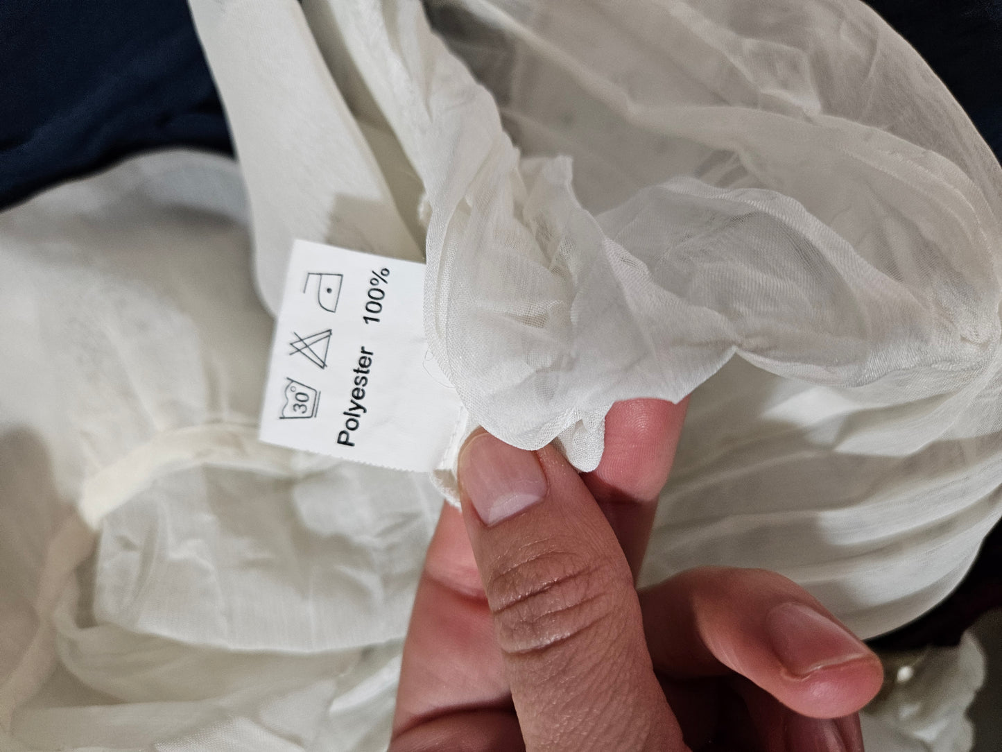 Chemisier en voile à volants