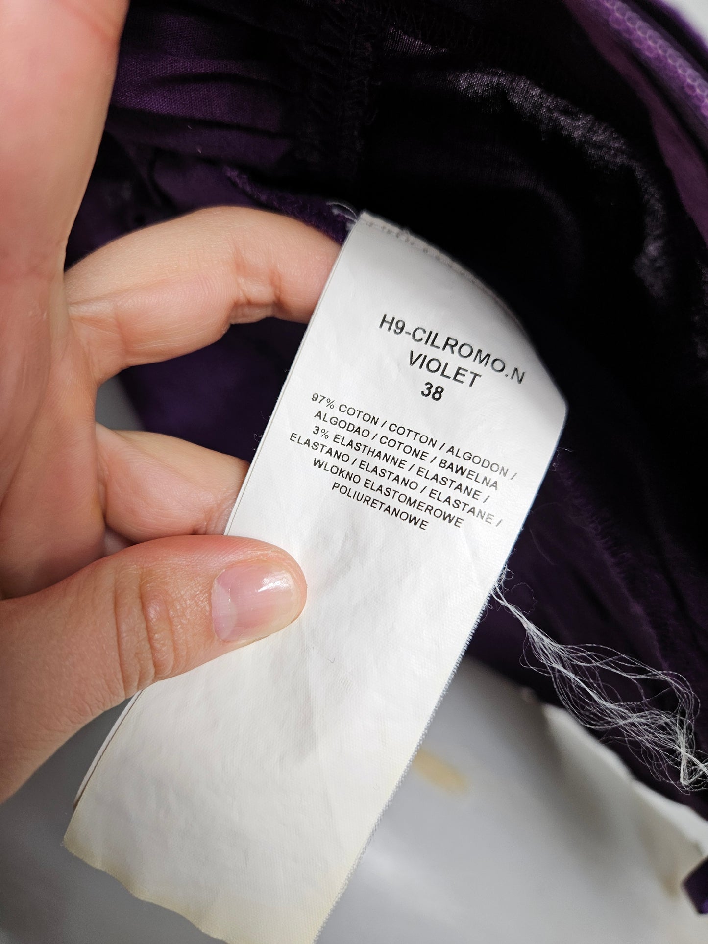 Chemise violette à laçage