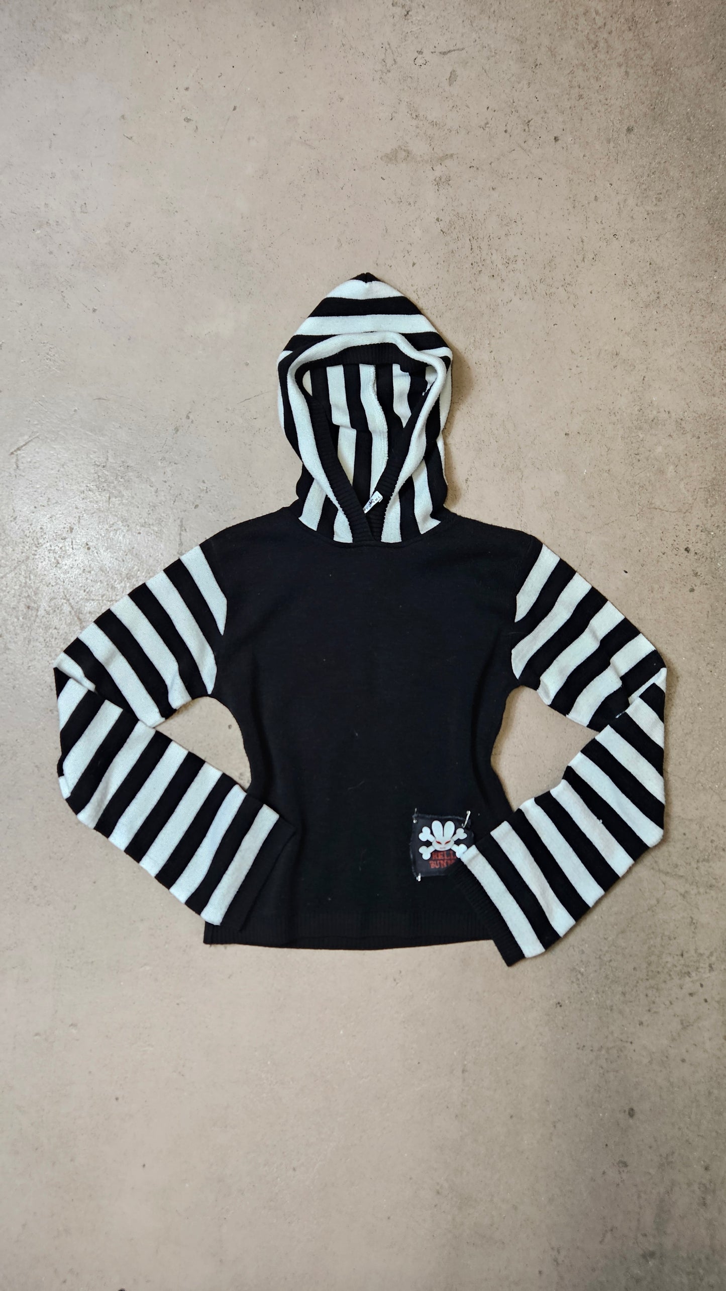 Pull à capuche Hell Bunny