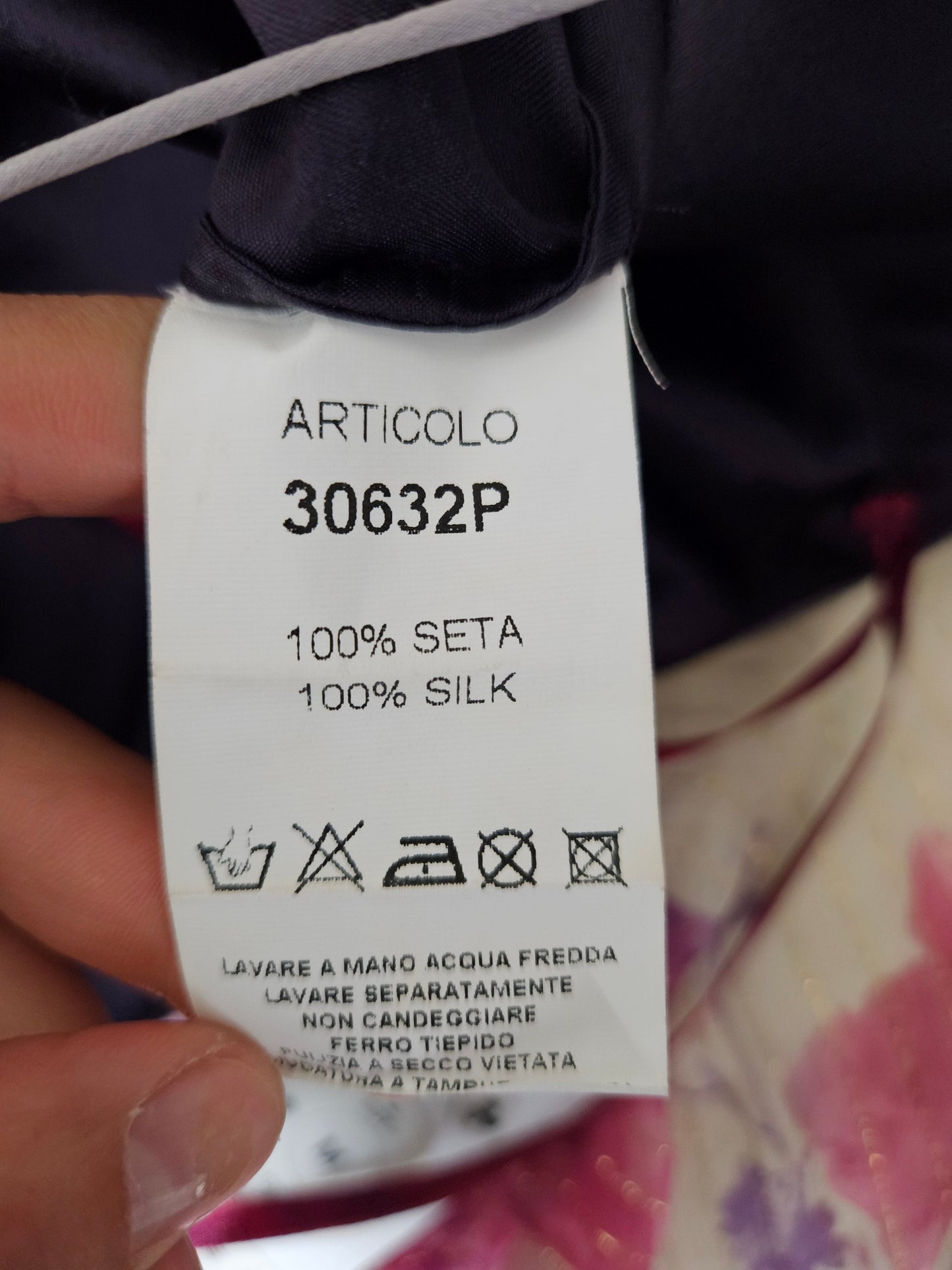 Vestido de gasa en tono morado degradado