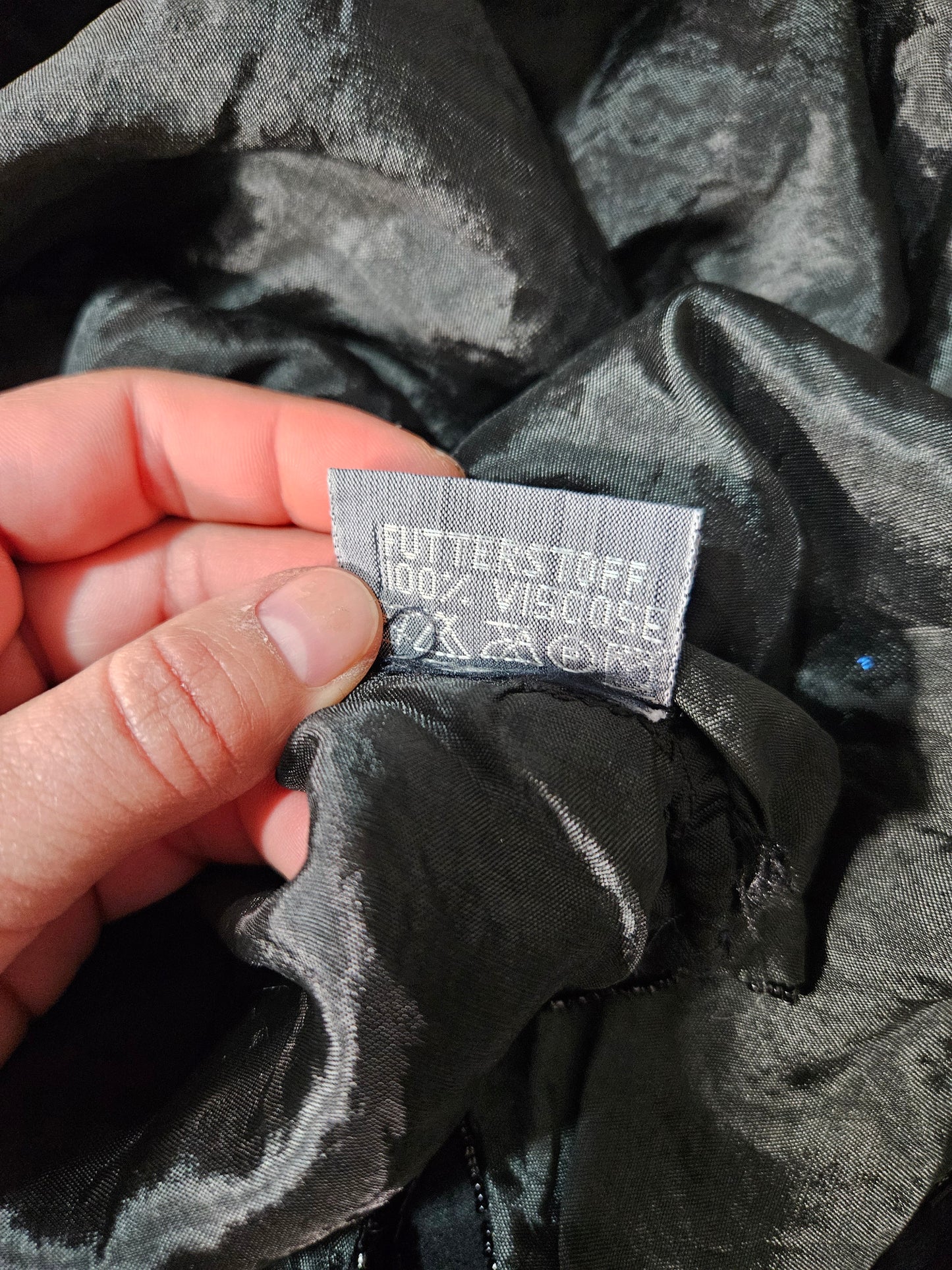 Haut en voile brodé de sequins