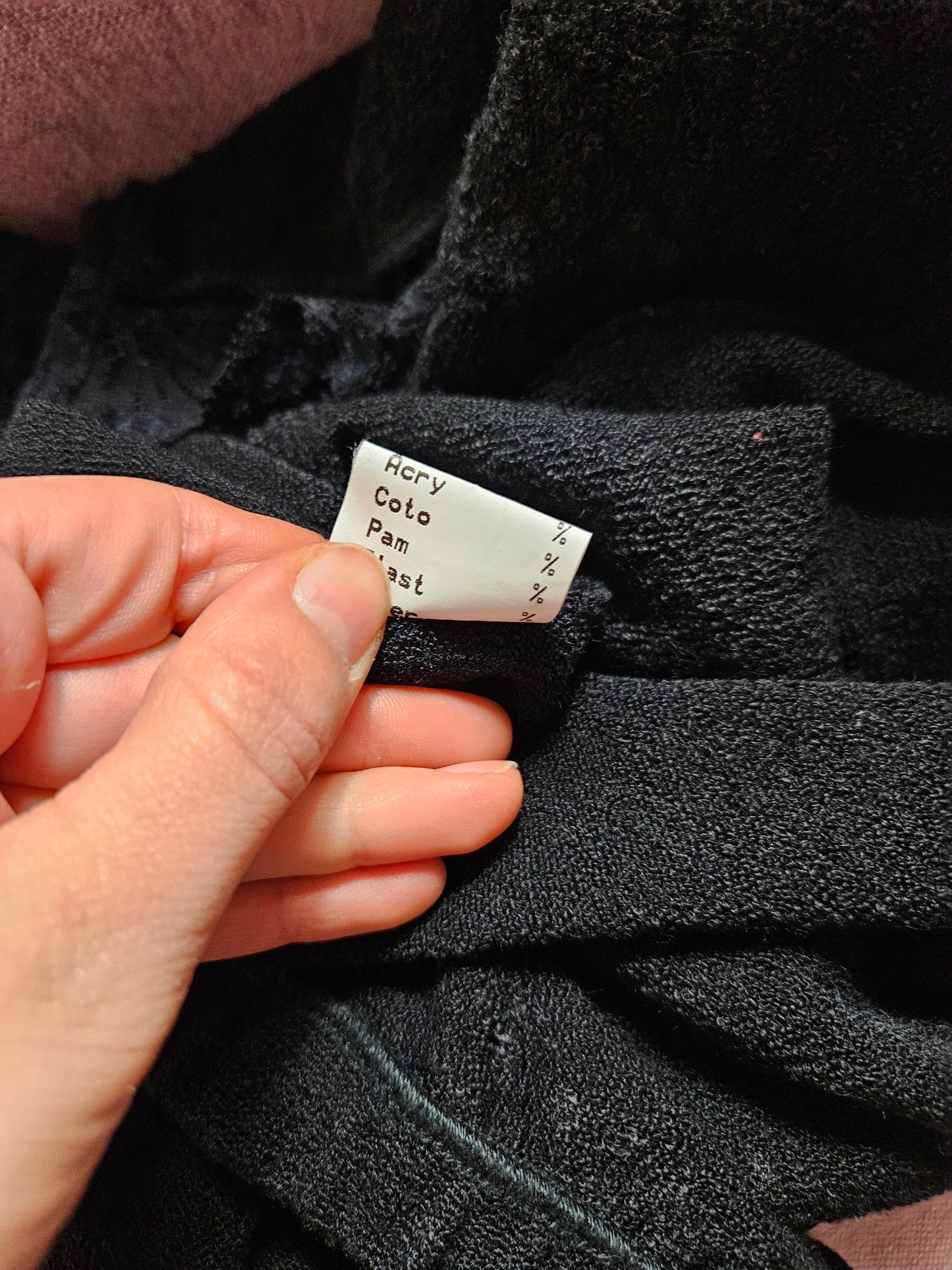 Black skirt with bow details