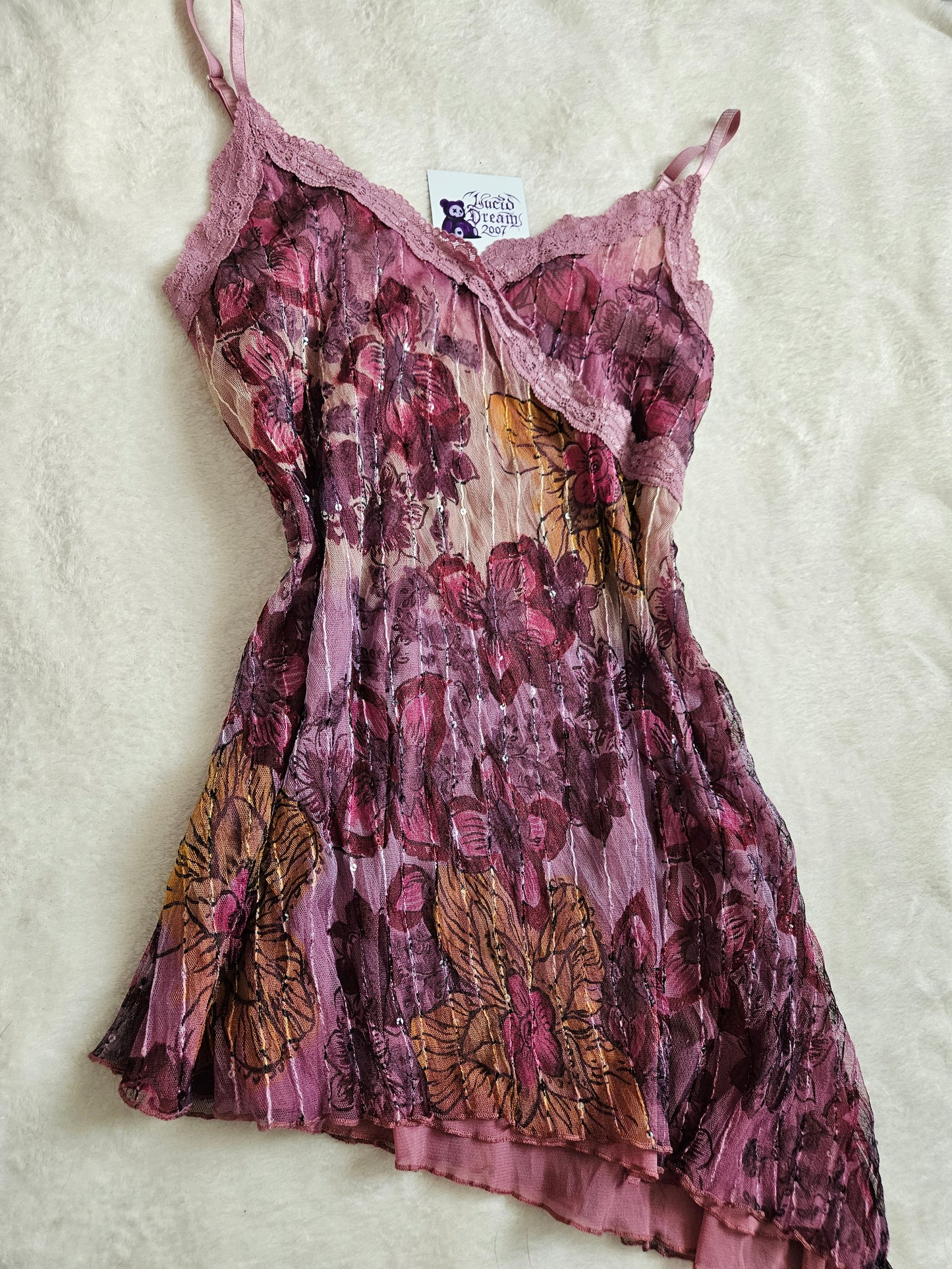 Haut en voile et sequins lila