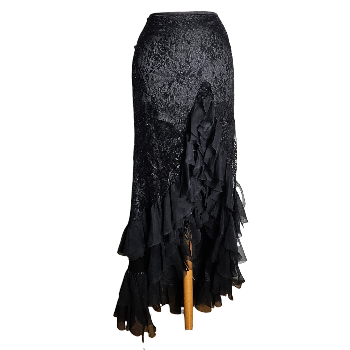 Longue jupe asymétrique en dentelle