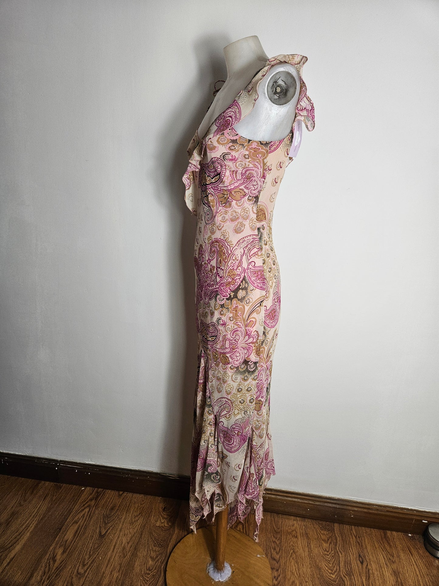 Robe en voile fleurie rose