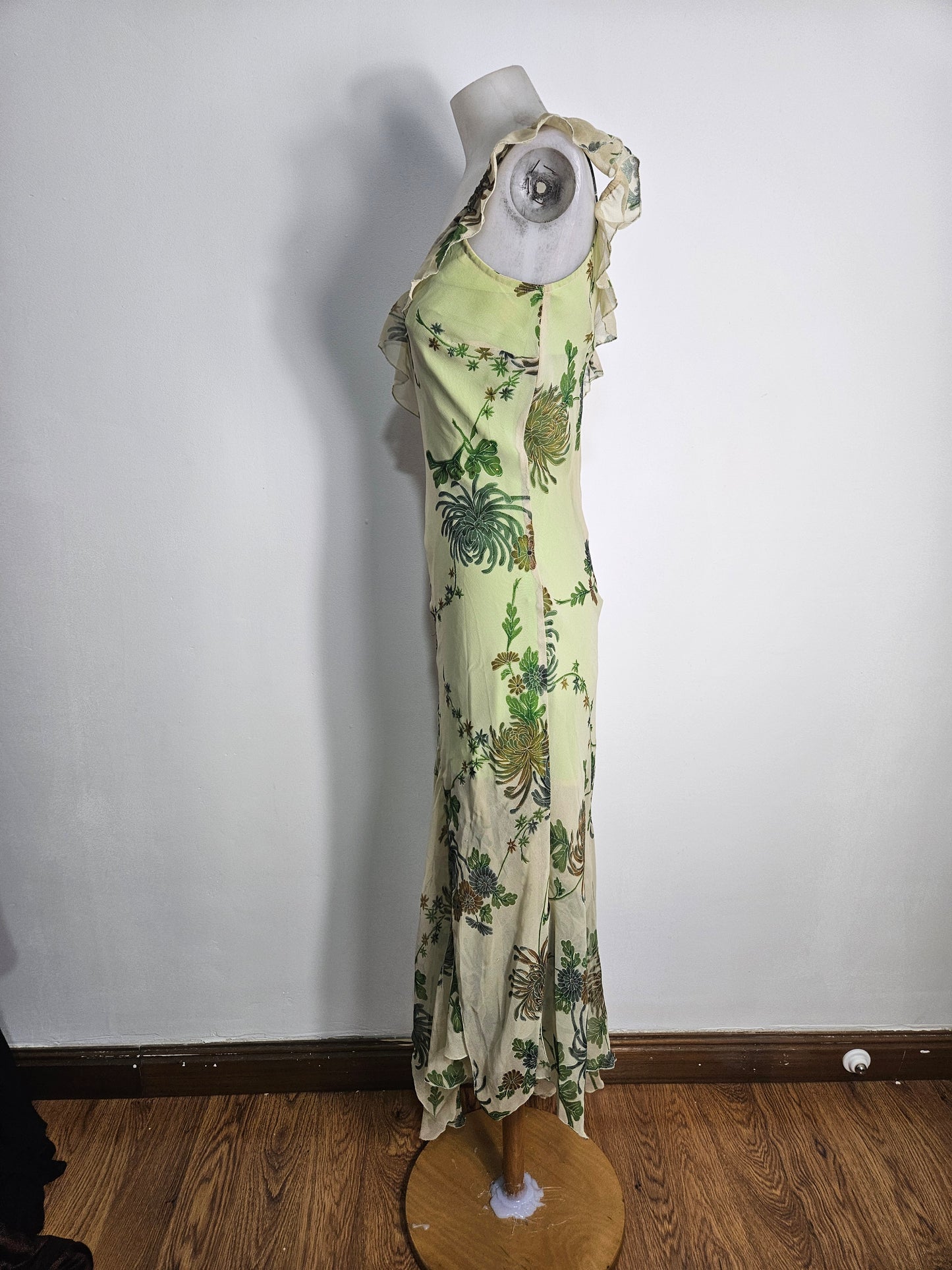 Robe asymétrique fleurie verte
