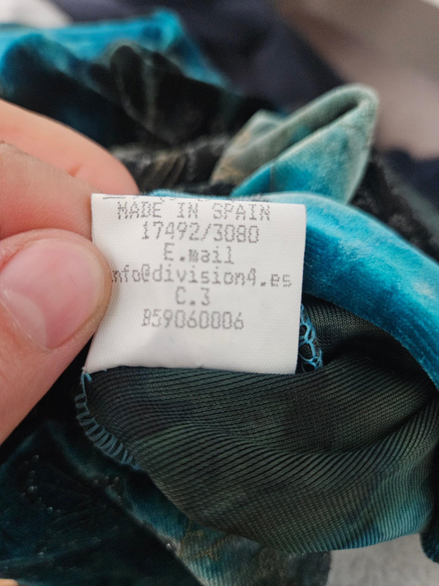 Haut dos nu en velours à motifs