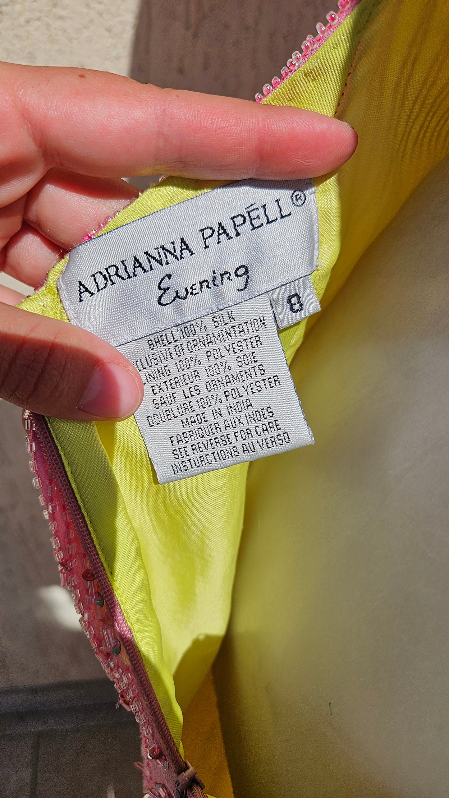 Robe rose en soie brodée Adrianna Papell