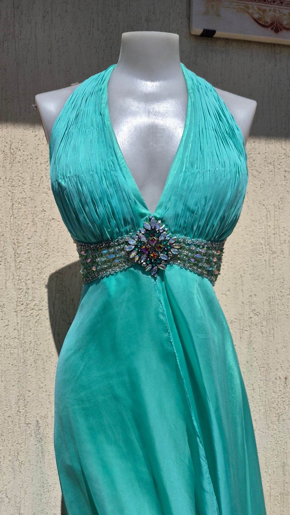 Robe bleu vert détails brodés