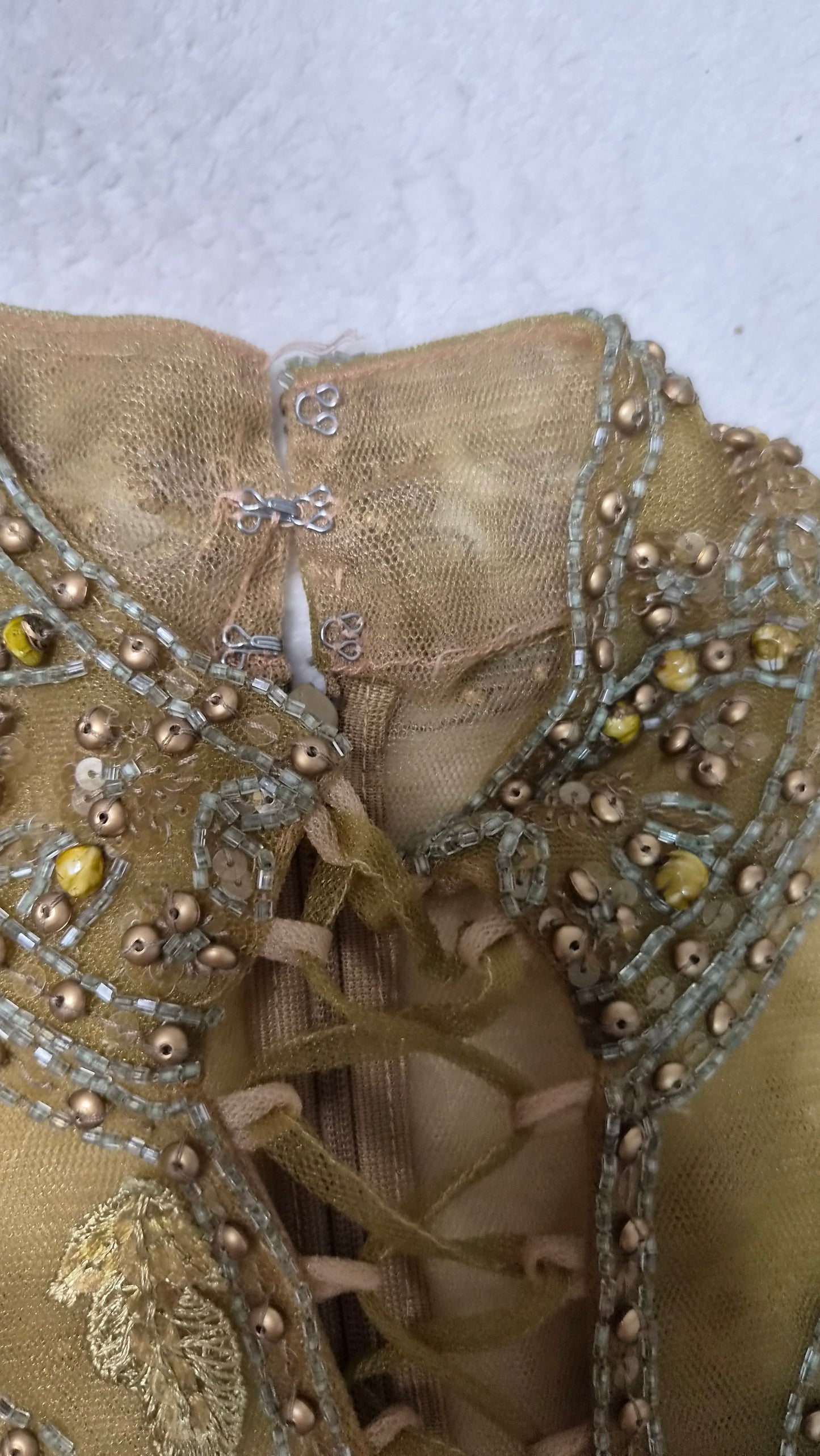 Maxi robe entièrement brodée