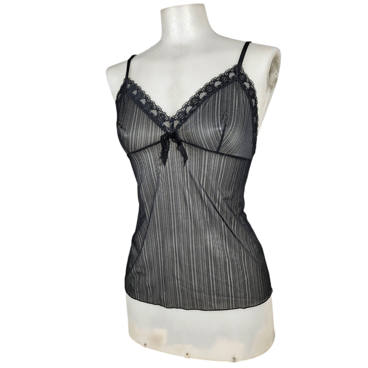Top en voile noir esprit lingerie