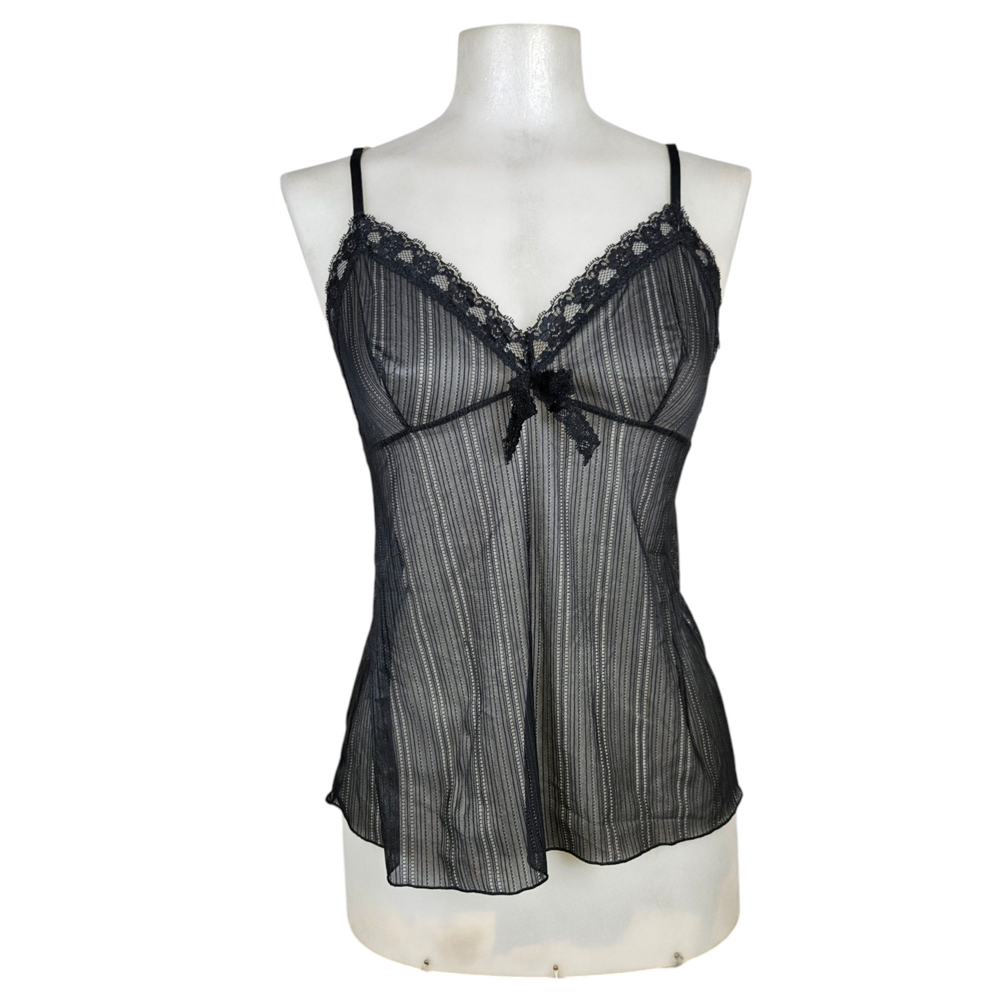 Top en voile noir esprit lingerie