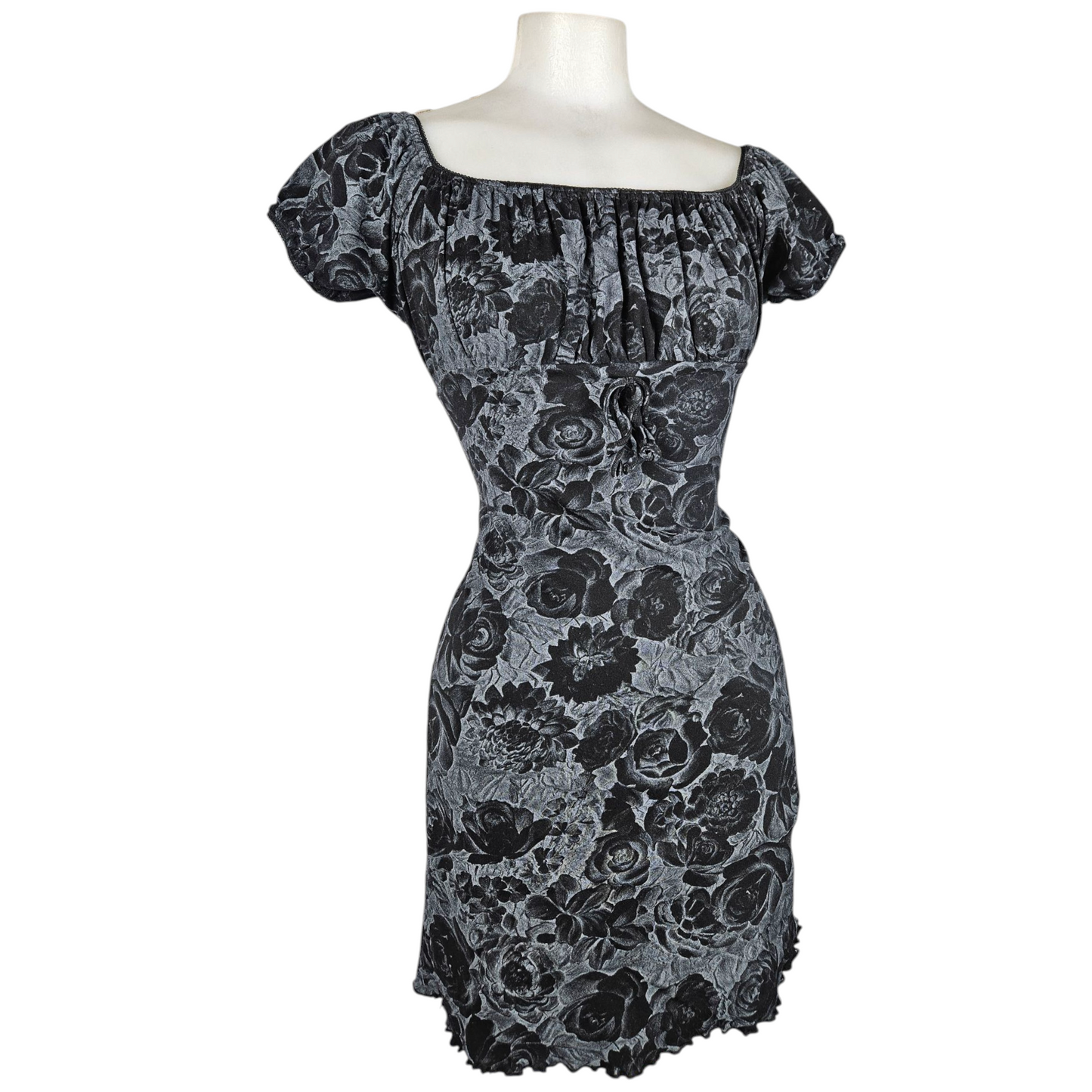 Robe fleurie grise et noire