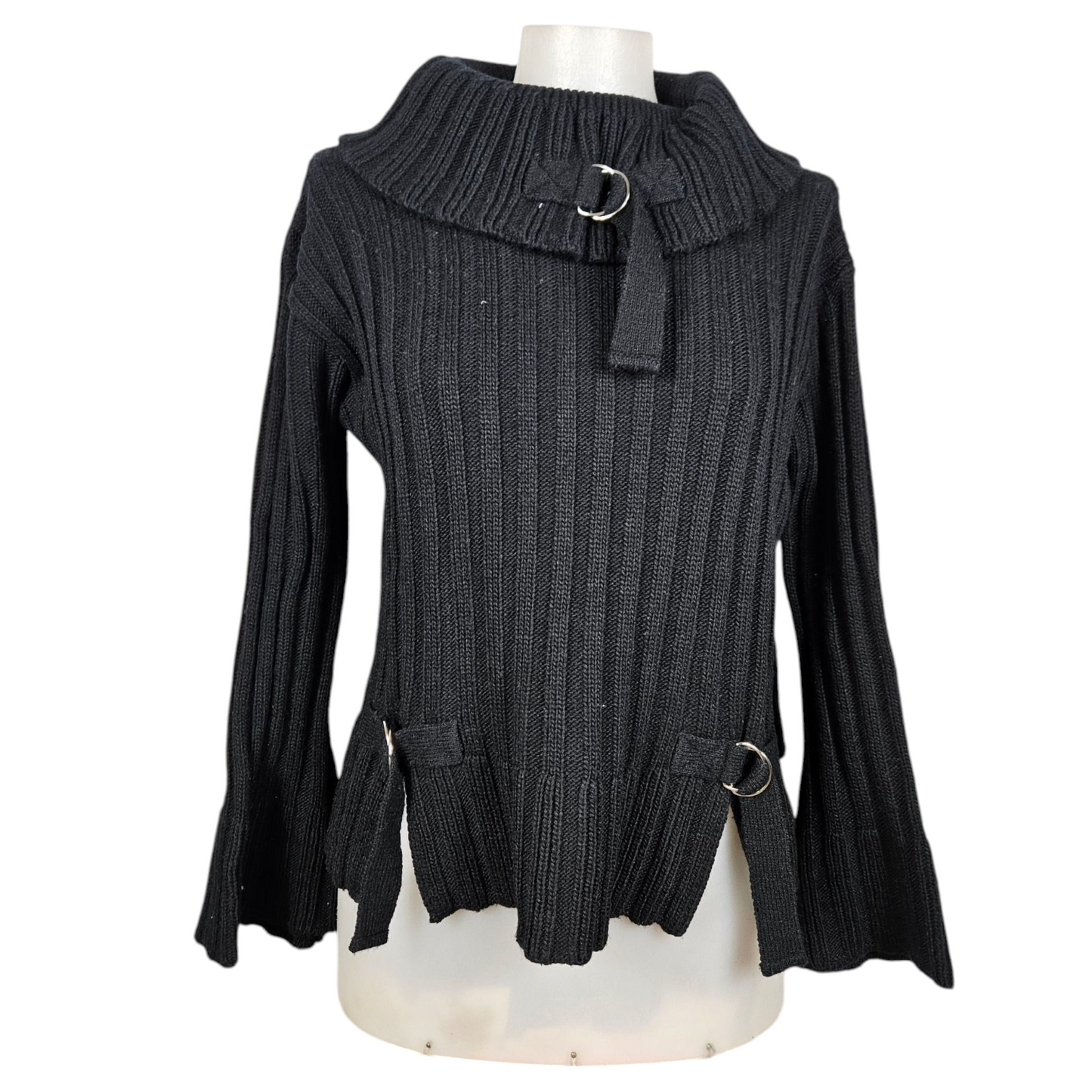 Pull détails sangles