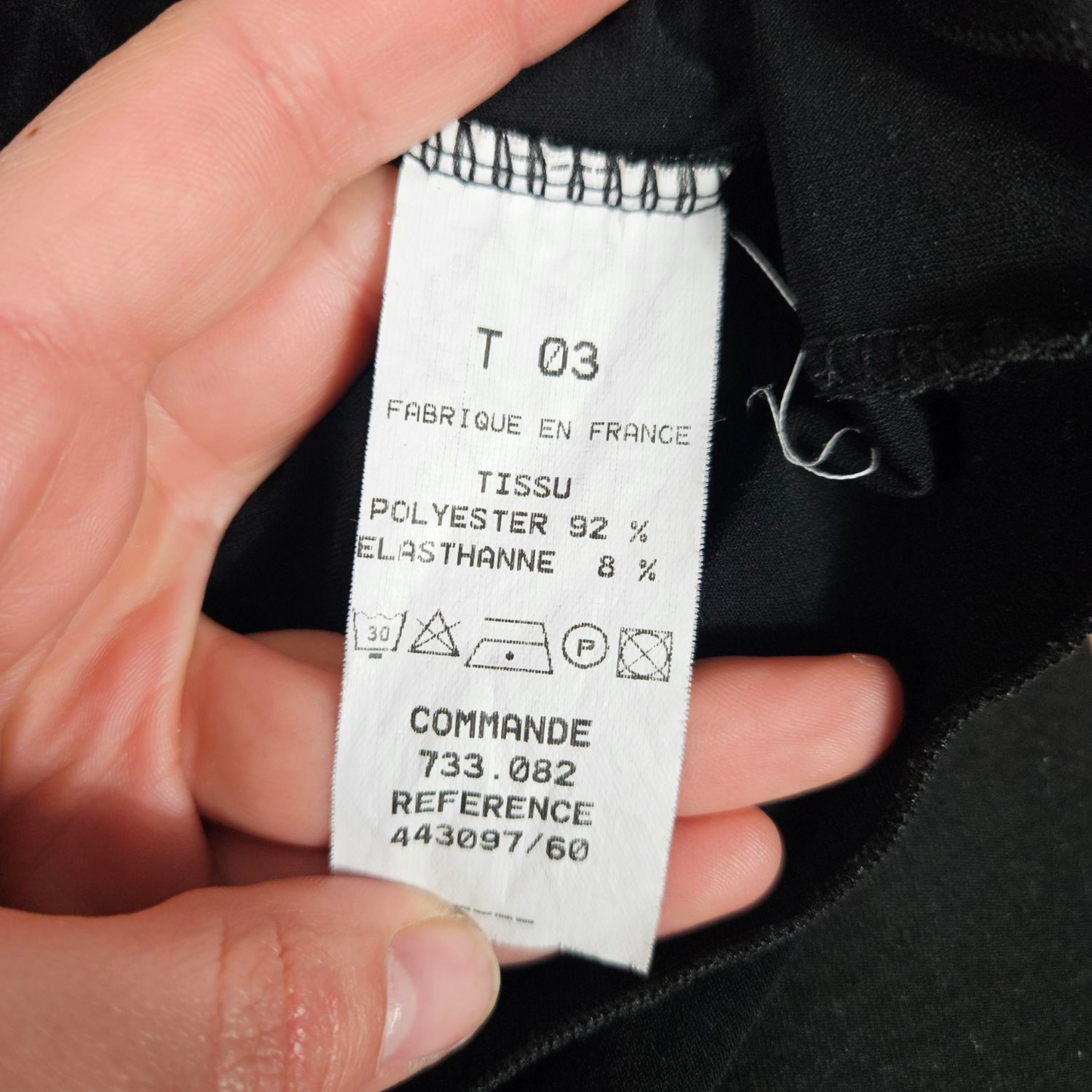 Haut asymétrique col bénitier