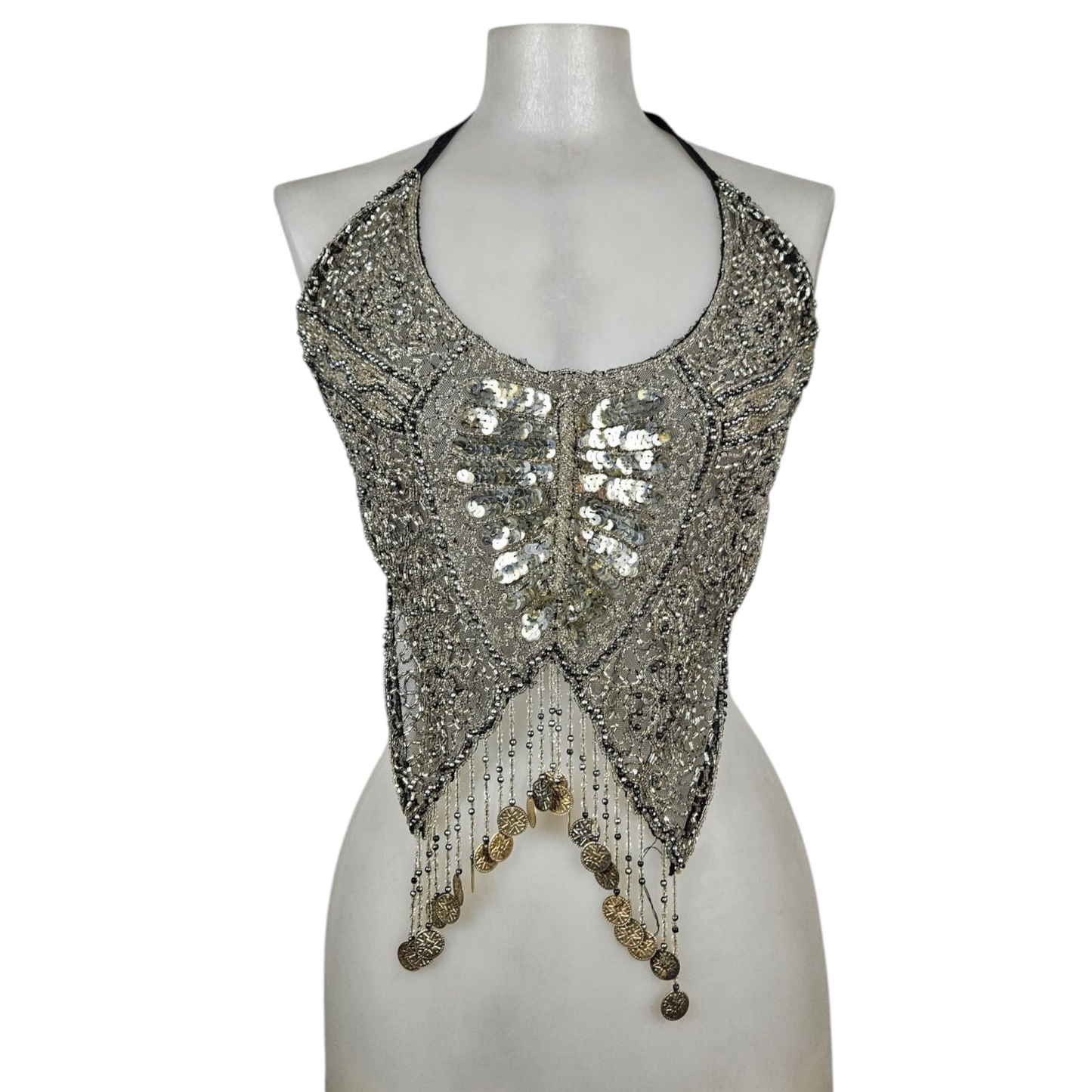 Dos nu brodé de perles et sequins