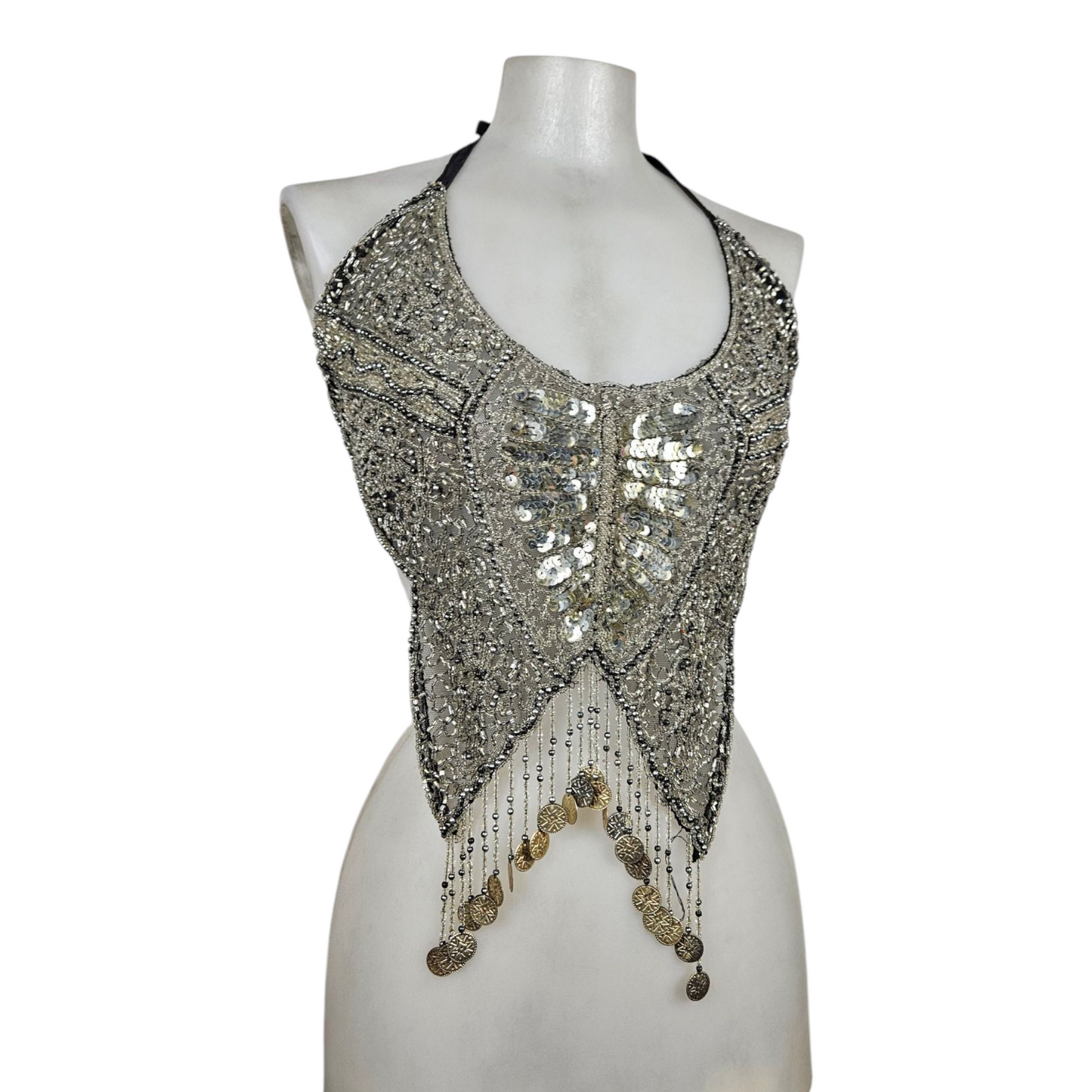 Dos nu brodé de perles et sequins