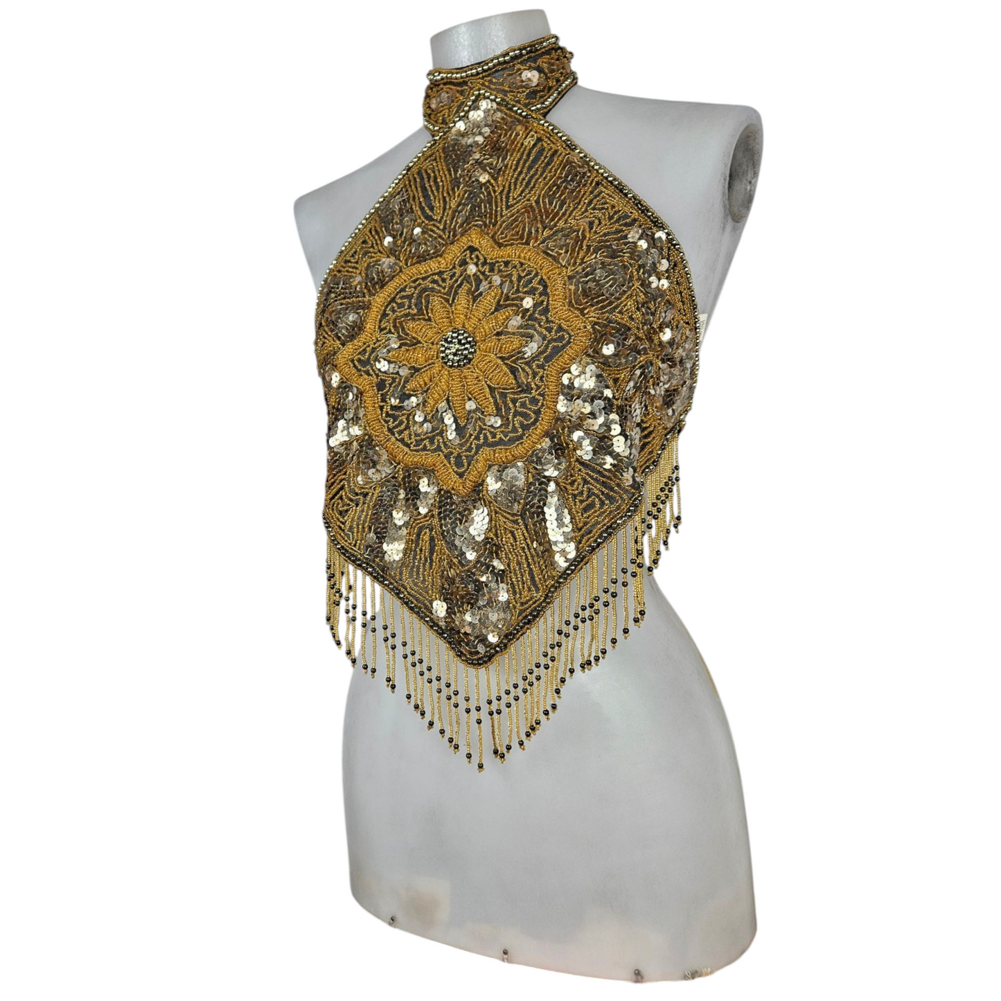 Haut dos nu brodé de perles et sequins doré