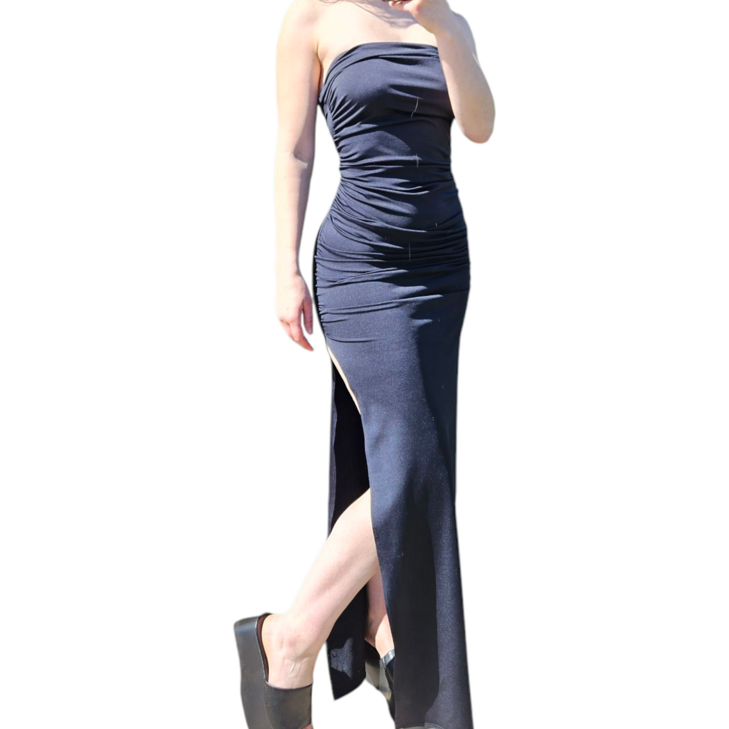 Robe strapless noire fendue