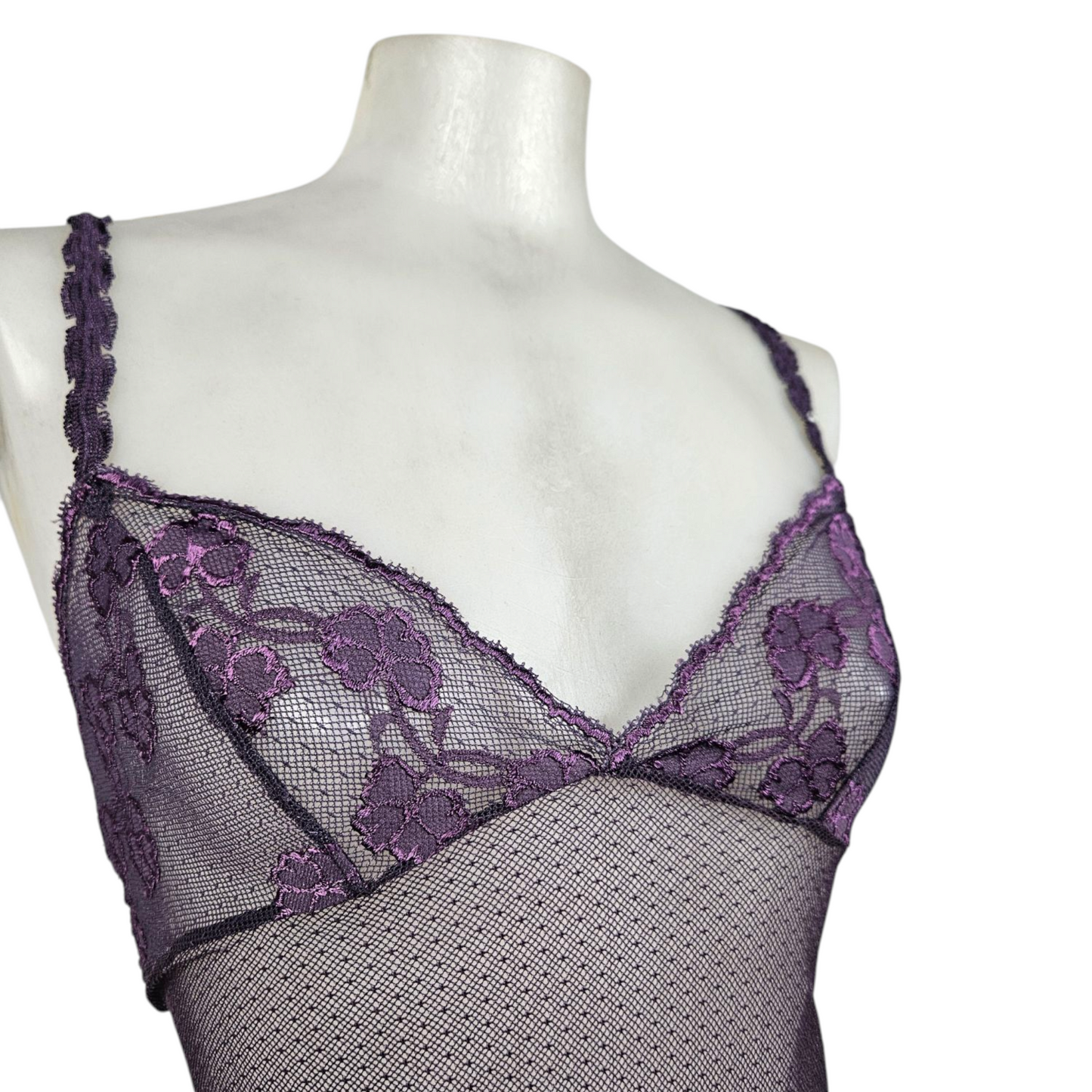 Débardeur en dentelle violet