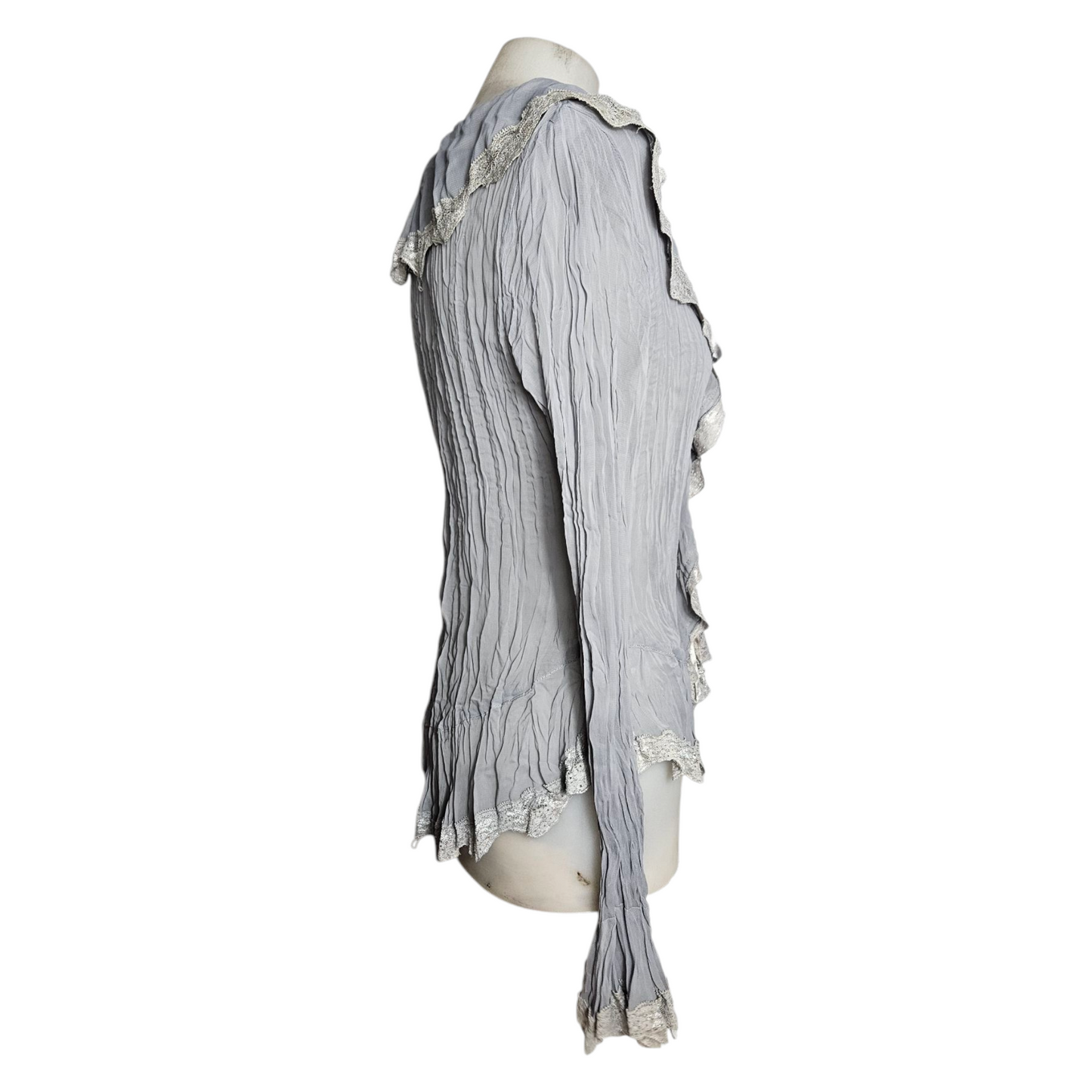 Ruffled and lacing blouse