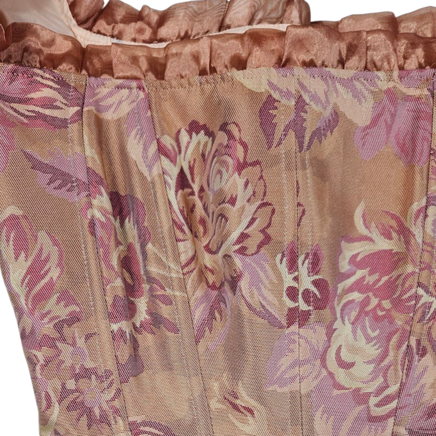 Haut romantique motif floral