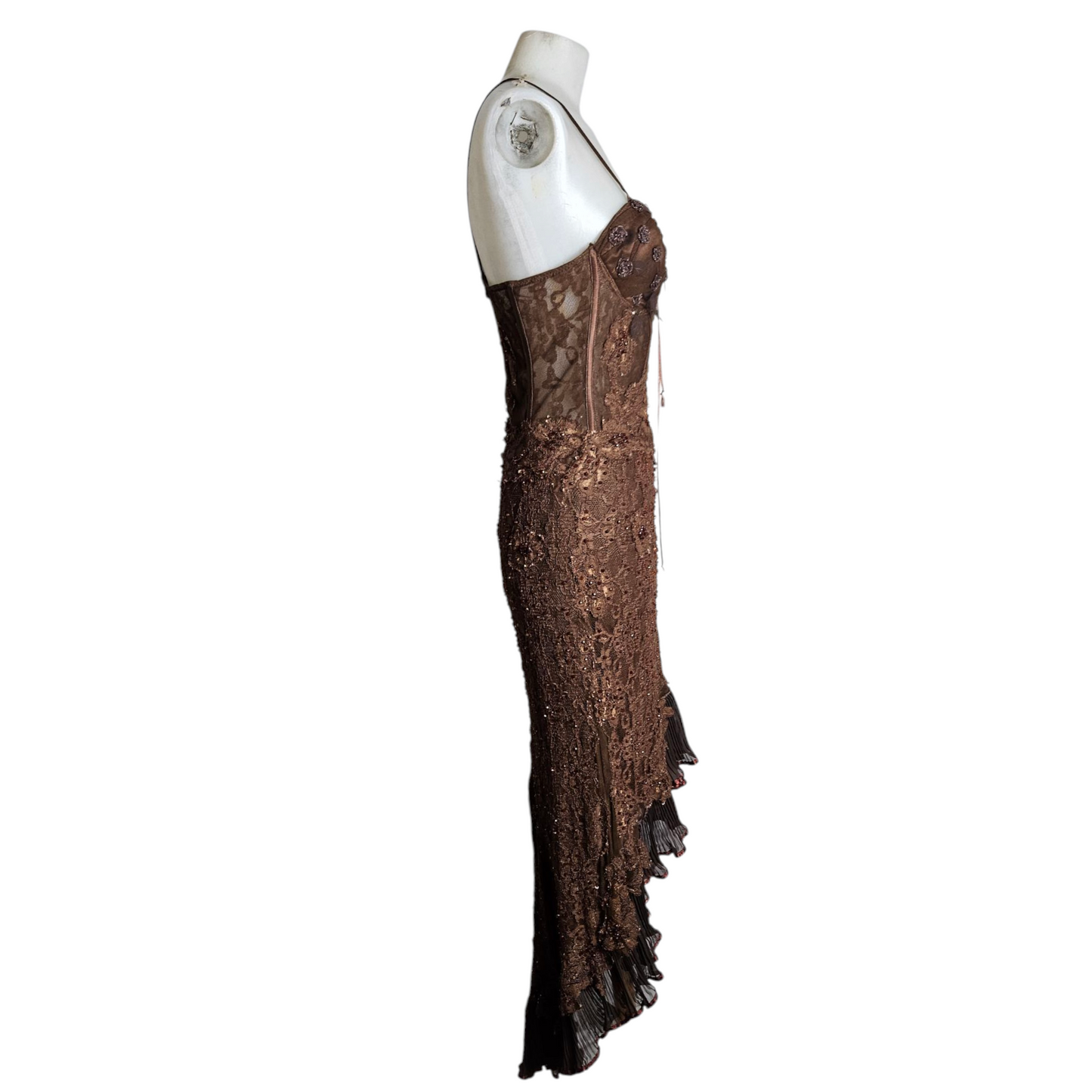 Robe en dentelle brodée