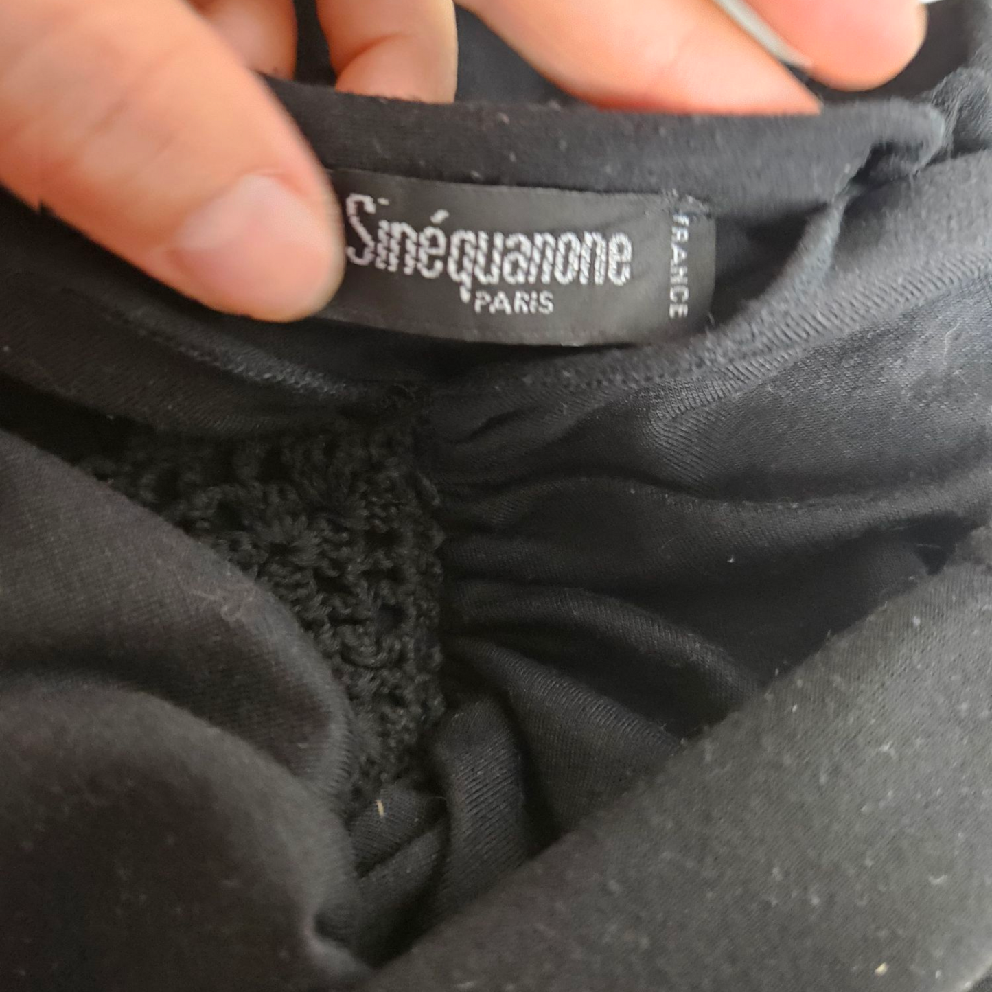 Haut manches évasées avec broderies