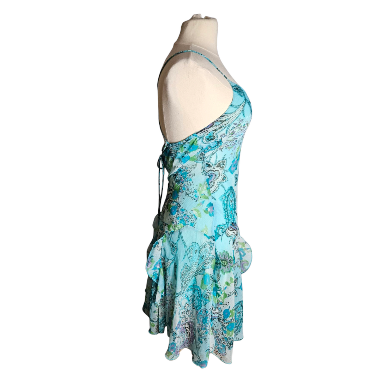 Robe en voile bleue
