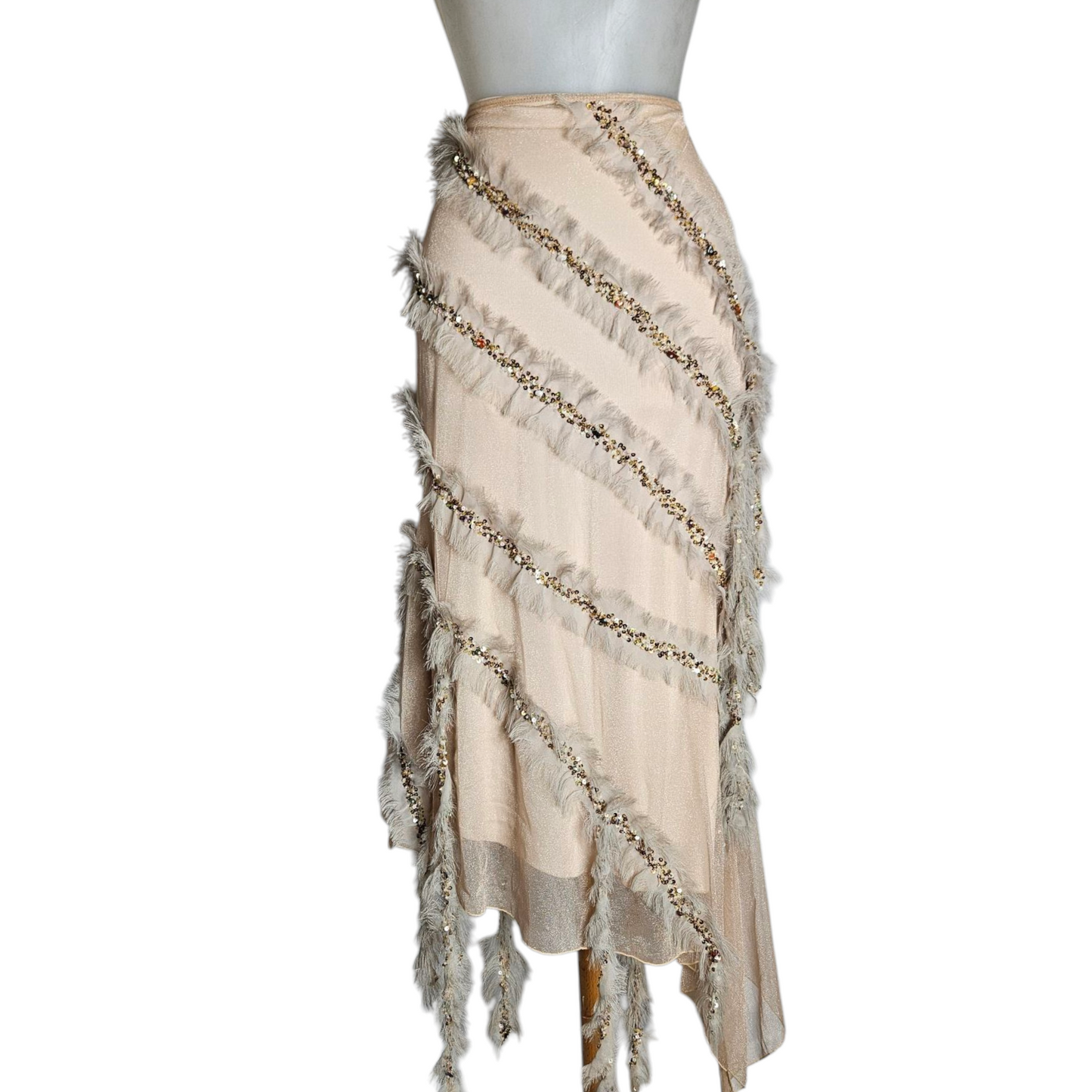 Asymmetrical skirt with feather and pearl details