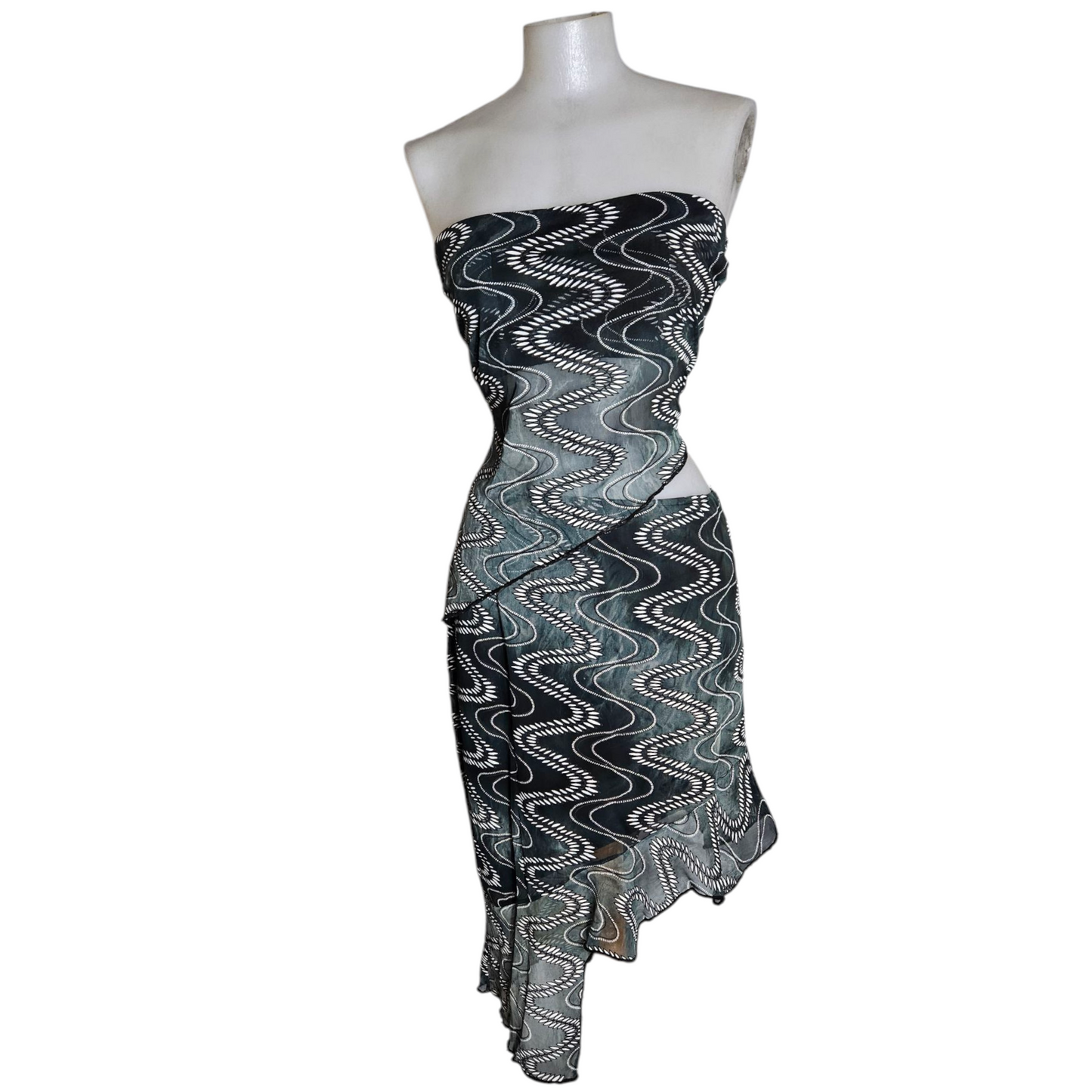 Ensemble haut strapless et jupe asymétrique