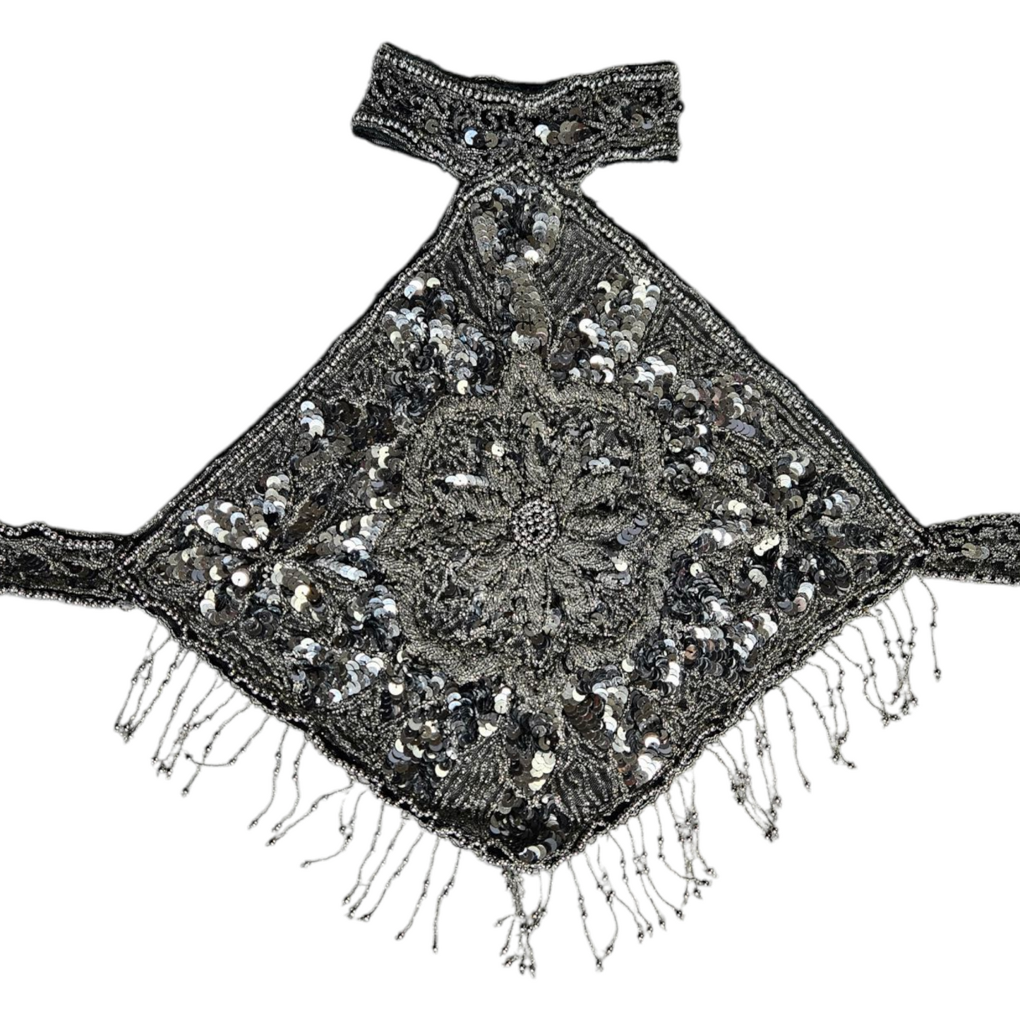Dos nu brodé de perles et sequins