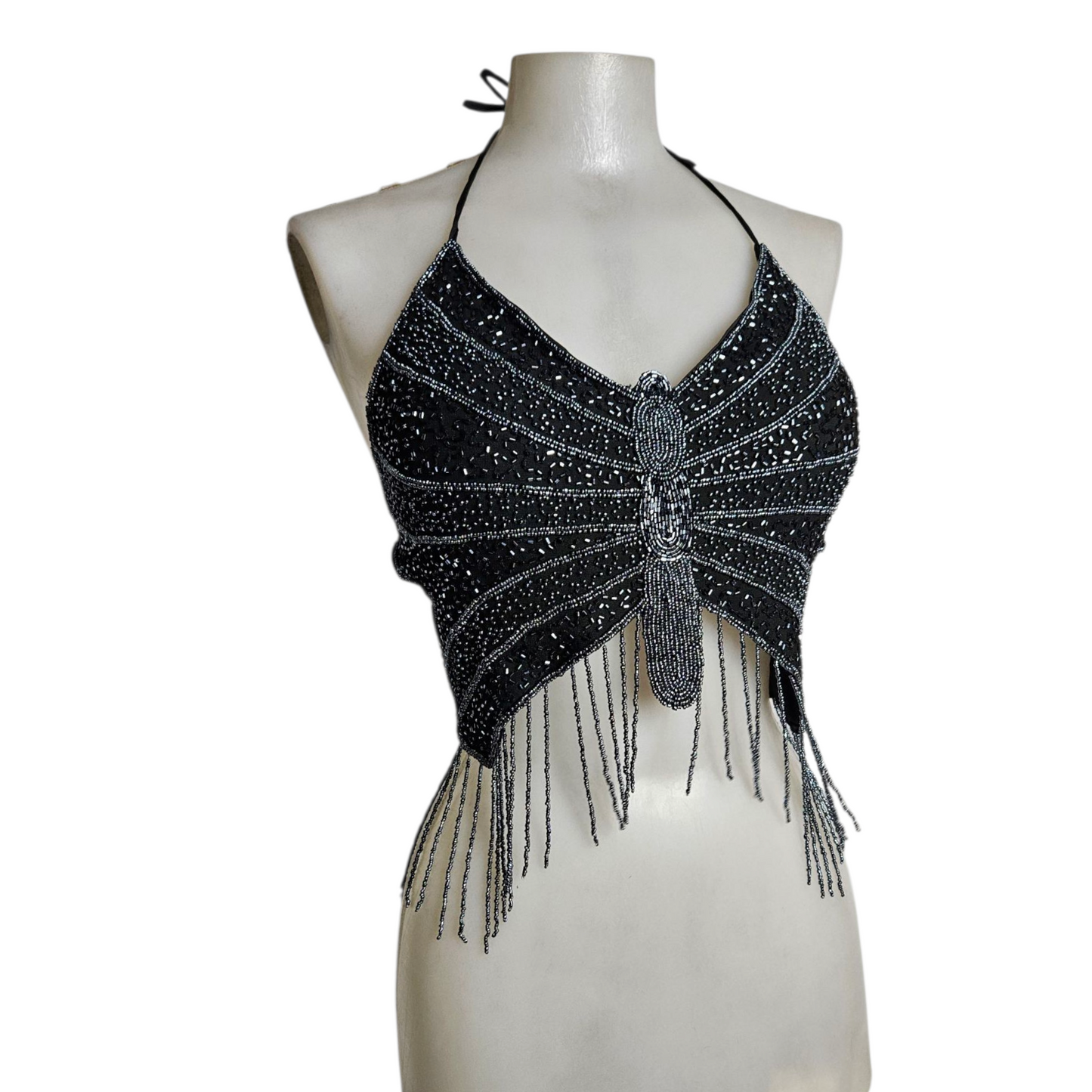 Dos nu papillon brodé de perles et sequins