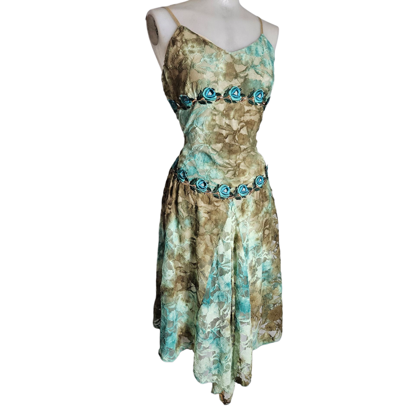 Floral embroidered lace dress
