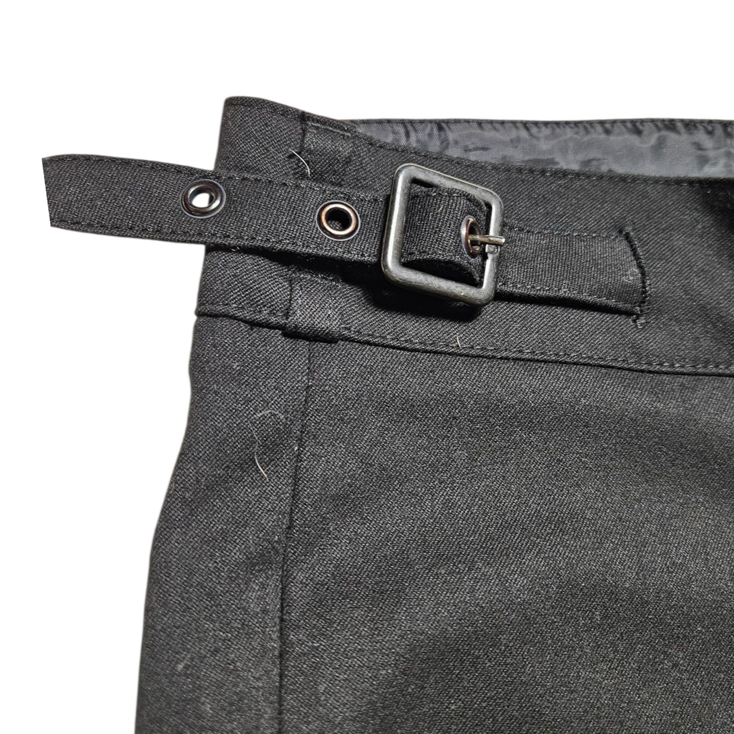 Officecore pants with strap details