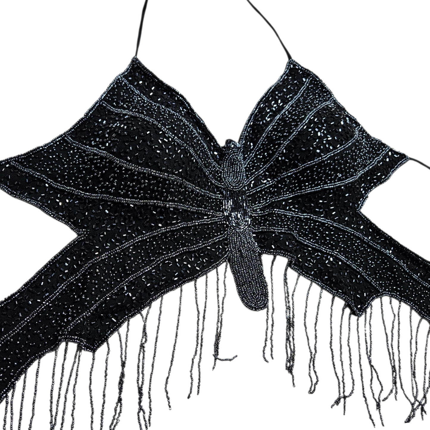 Dos nu papillon brodé de perles et sequins