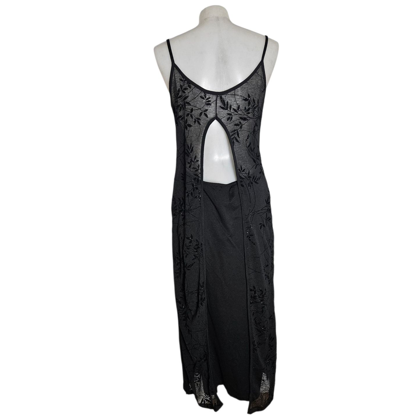 Maxi black dress with veil back