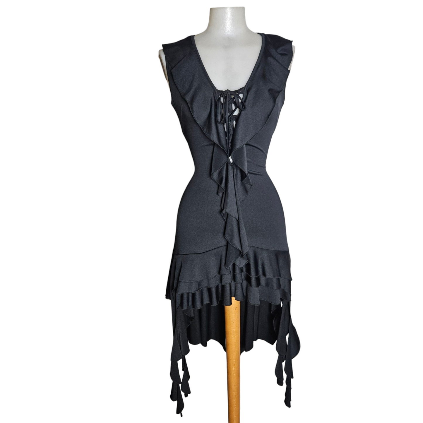 Robe dos nu à laçage