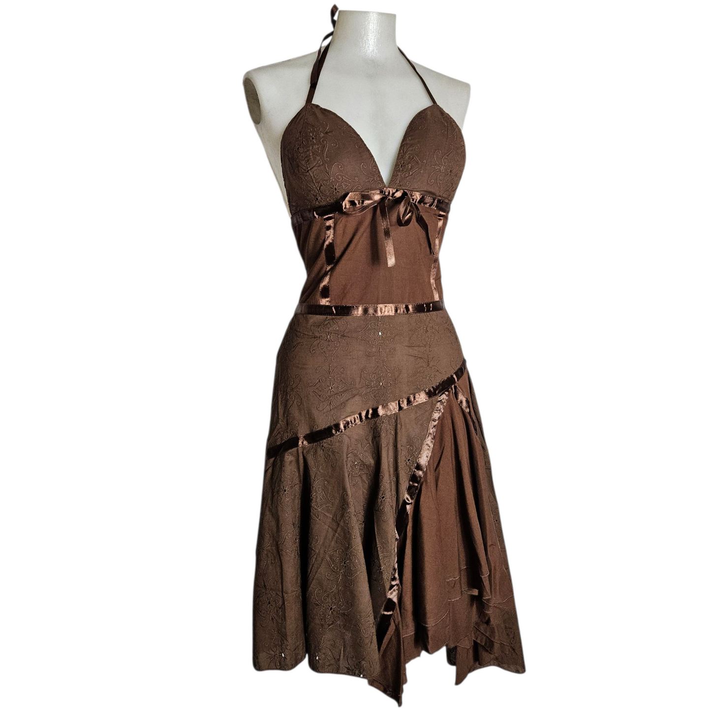 Robe dos nu asymétrique marron