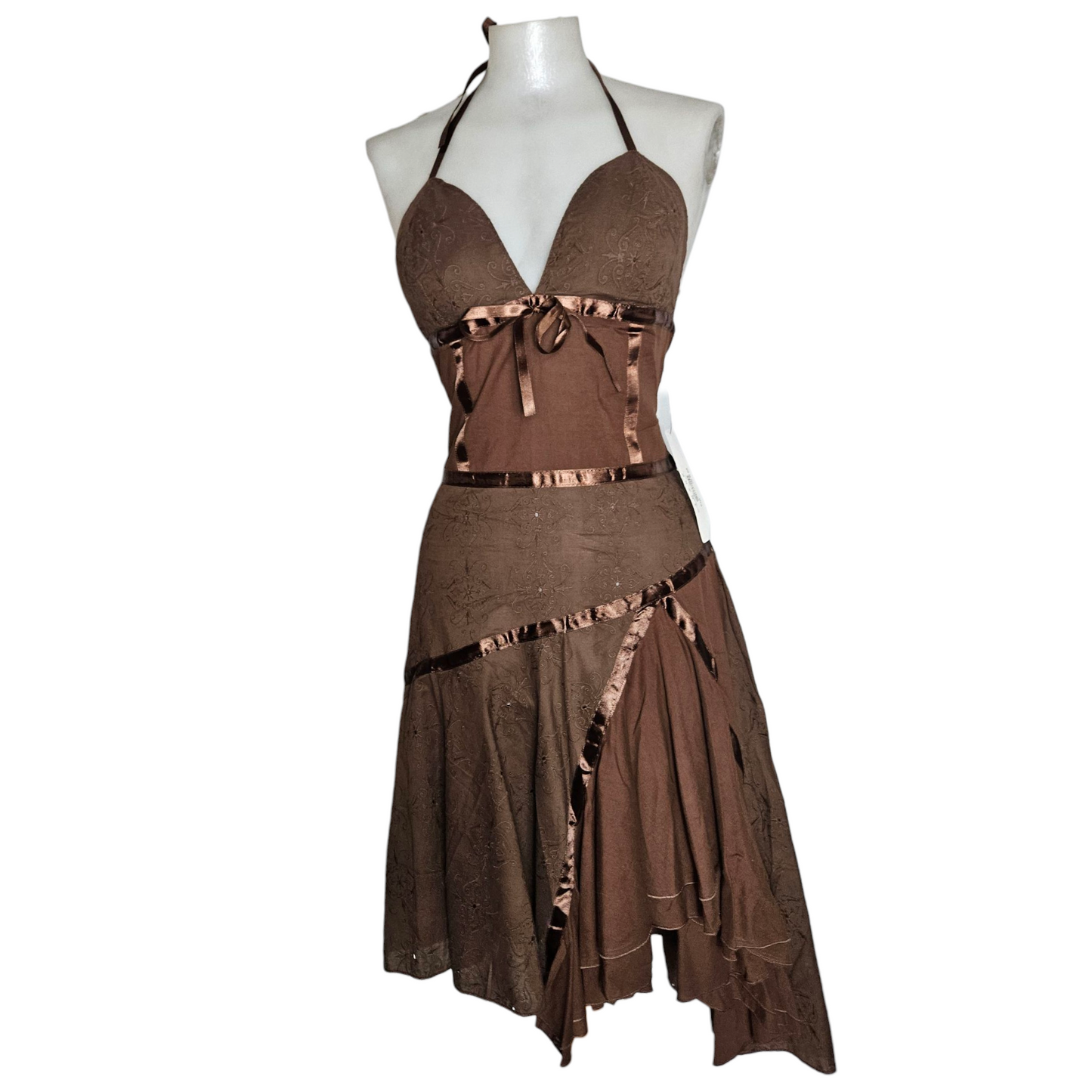 Robe dos nu asymétrique marron