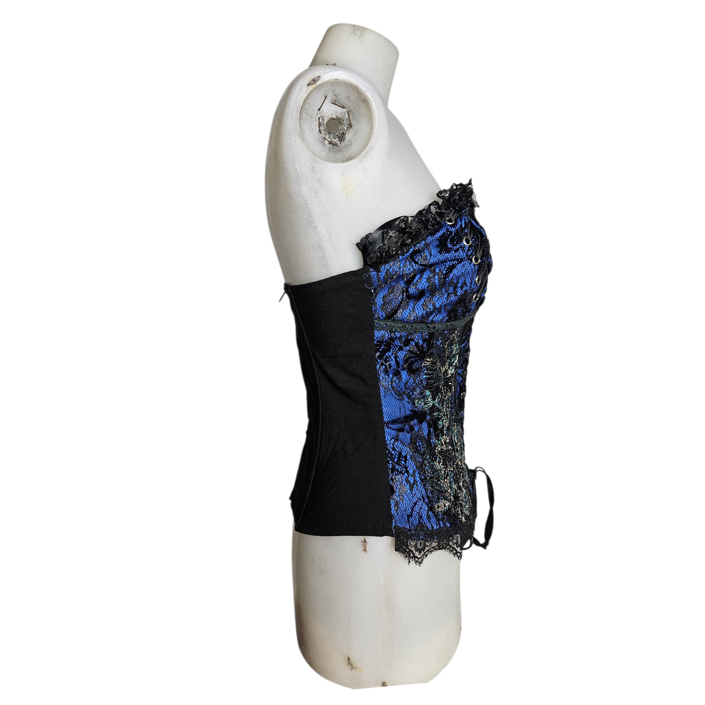Corset brodé